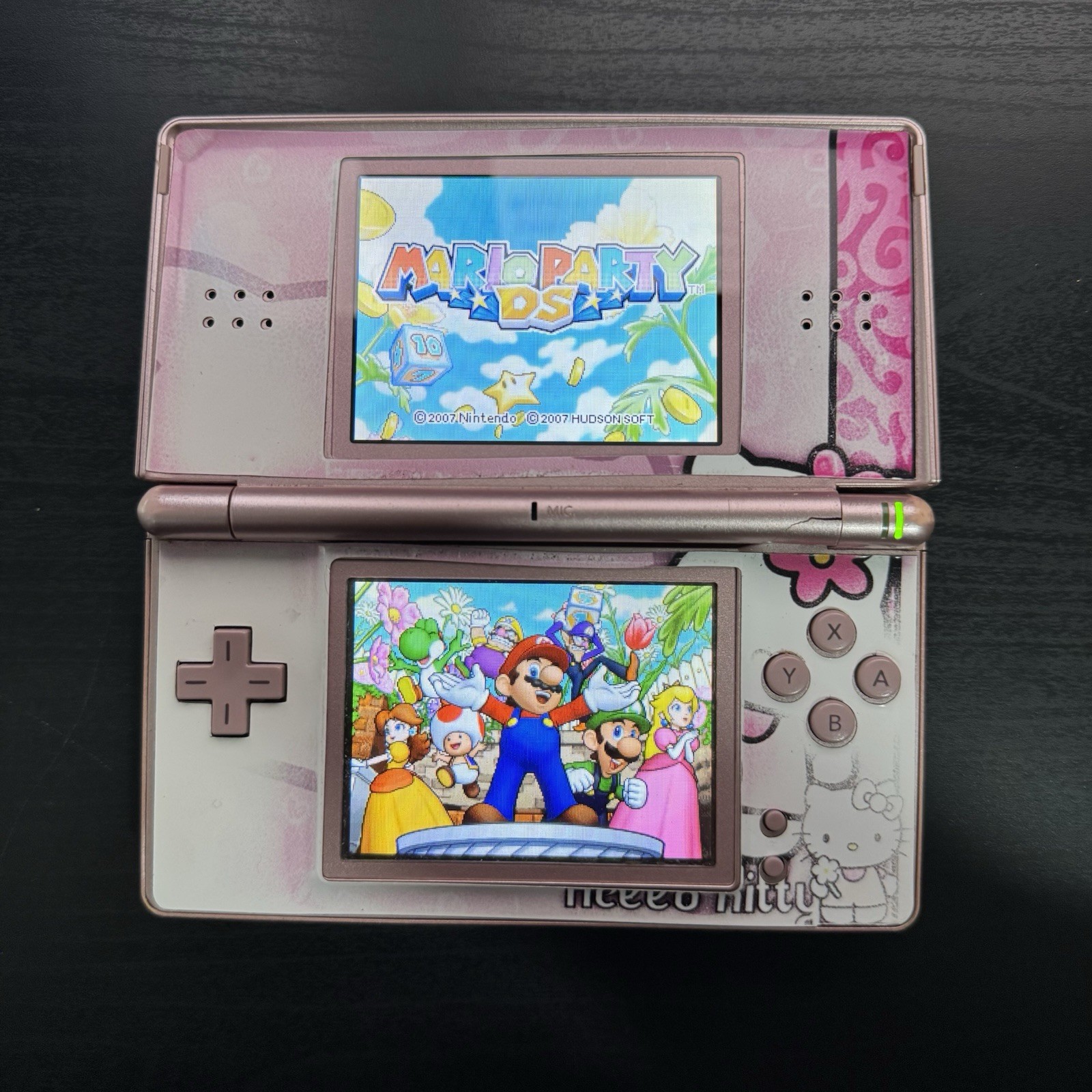 Nintendo DS Lite Video Game Console Broken Hinge – Metallic Rose With 5 Games