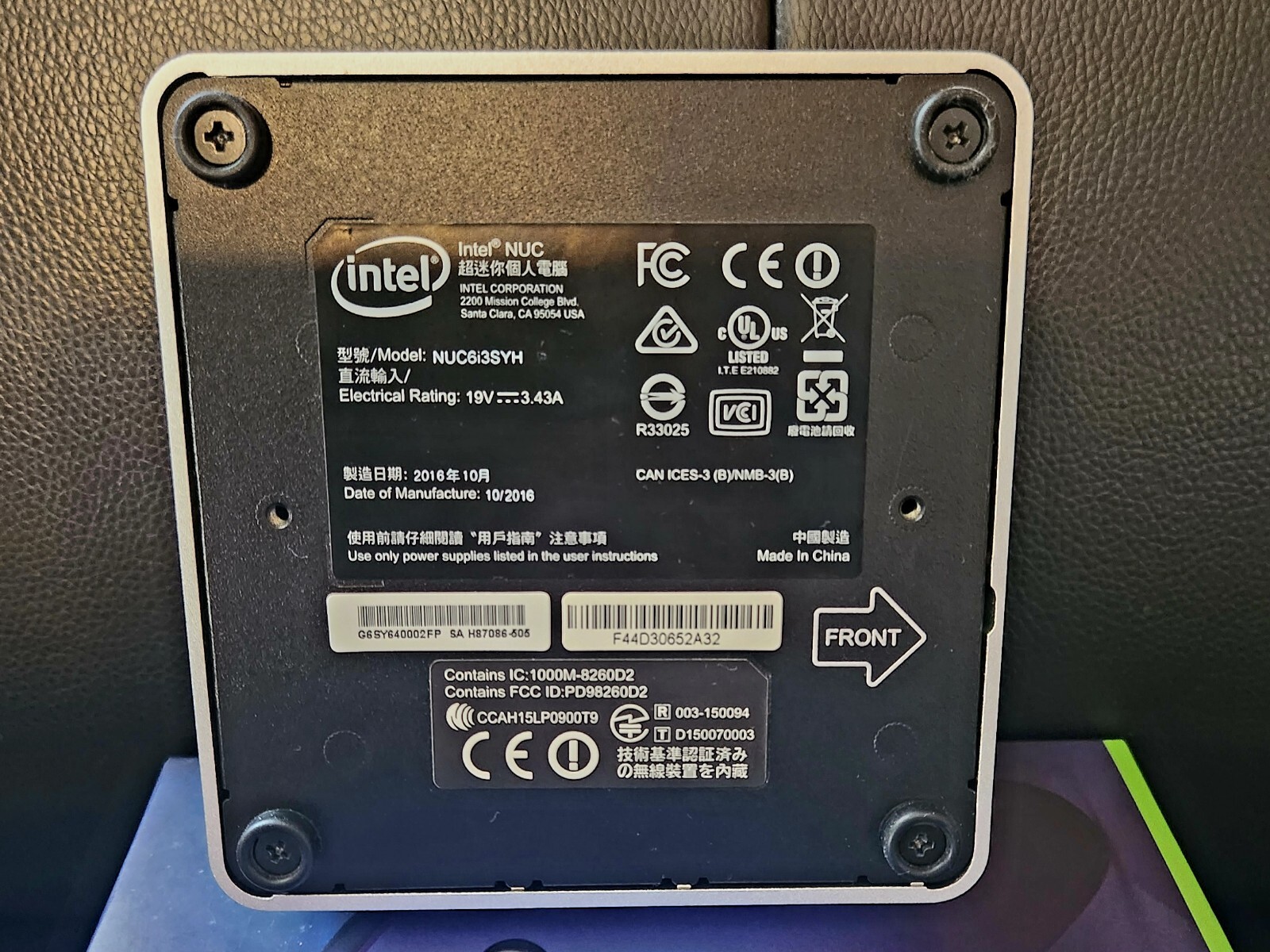 2.5 TB SSD Custom Arcade MAME Retro Gaming Mini PC – Intel NUC 6 – Launchbox –