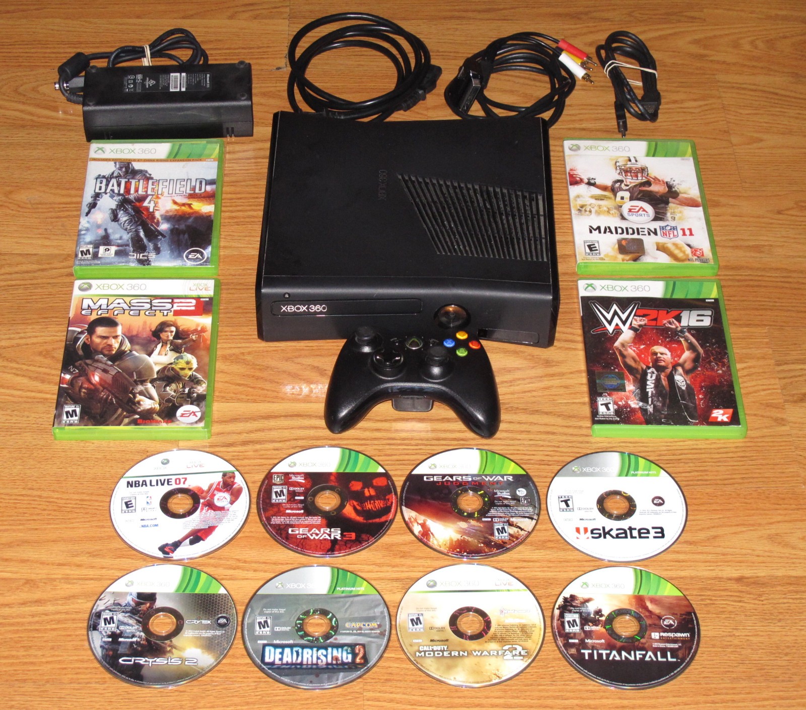 XBOX 360 Slim Console Bundle LOT Nr Mint & 100% OEM + Controller & 12 Games COD
