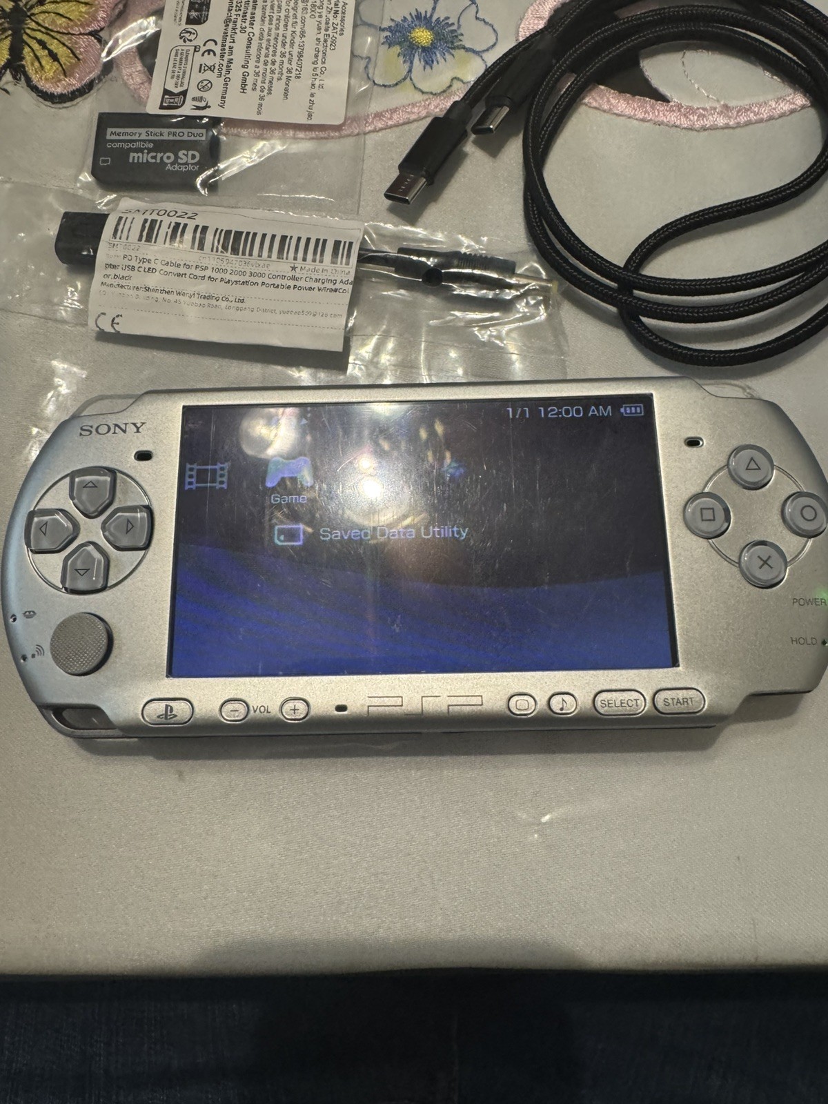 Sony PSP 3001 Silver Platinum System New battery with 2movies and 2games bundle