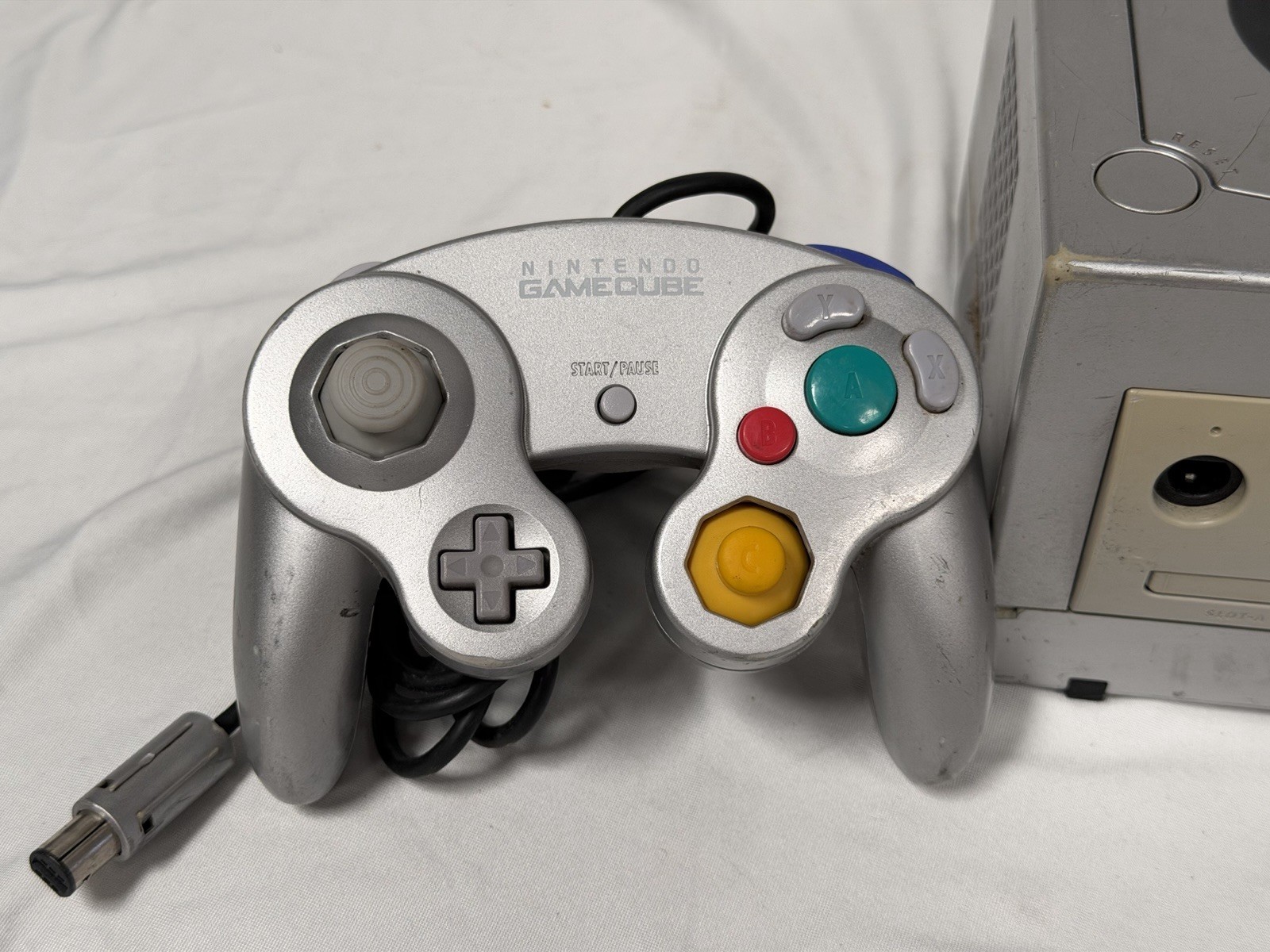 Nintendo GameCube Console Platinum Silver Console w/ Controller DOL-101