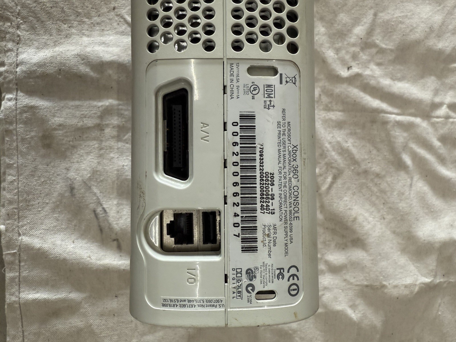 Microsoft Xbox 360 White Console Only No Power Supply Parts Only