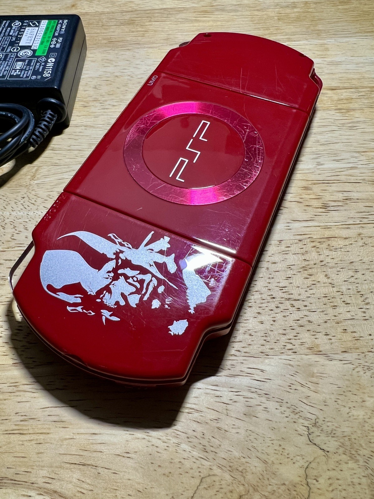 Sony PSP-2001 God of War Red Console Custom 32GB MicroSD + Games + Accs. Bad UMD