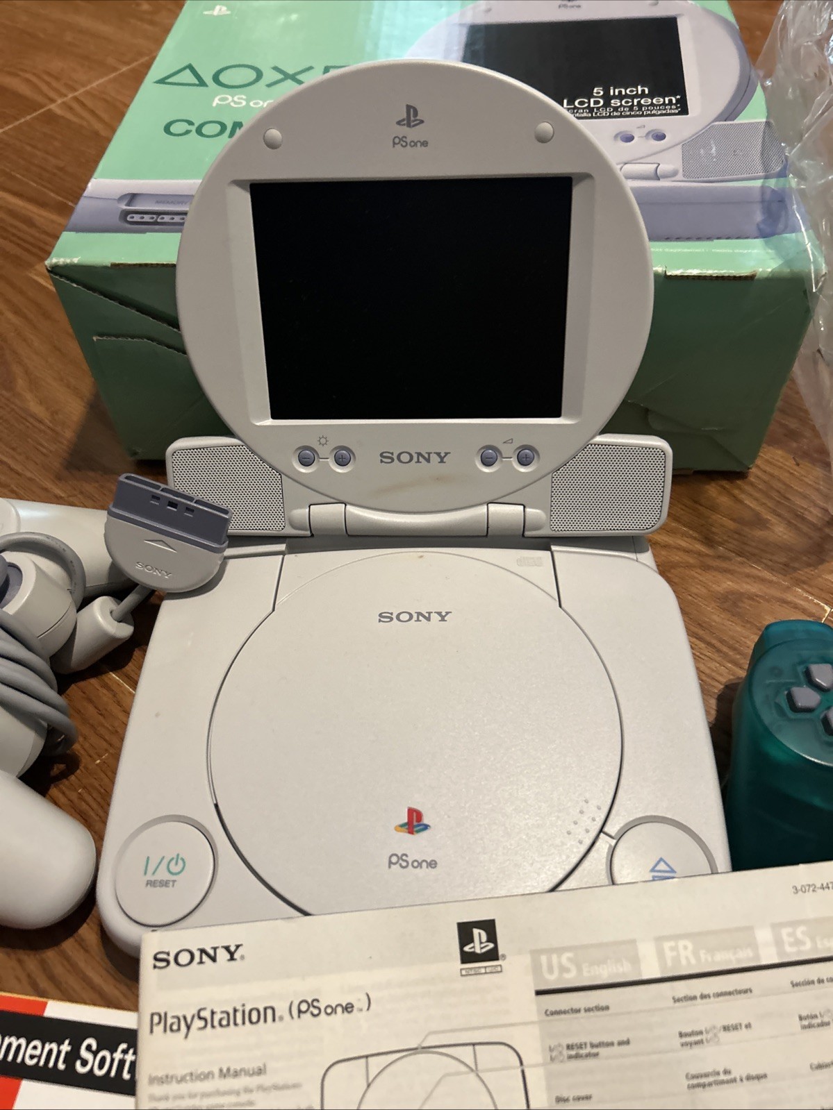 PSOne Combo Ps1 With LCD Screen Box, Manuals, Power Cord PARTS ONLY!!