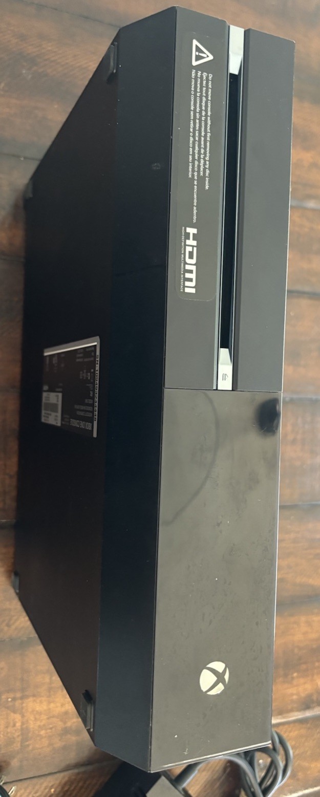Microsoft Xbox One Gaming Console Black Model 1540 With Power Supply 500GB HDMI