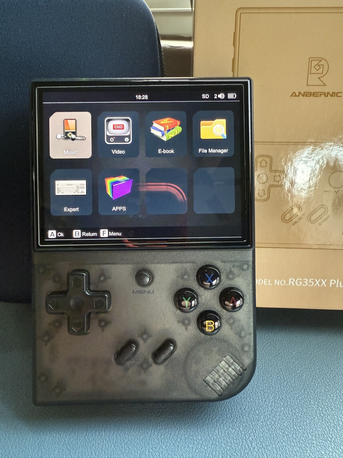 Anbernic RG35XX PLUS Retro Handheld, 64GB 🕹️Music, Video, E-Book.