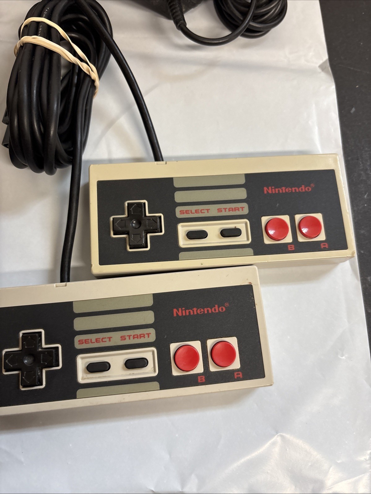 Nintendo NES Bundle With Cables, 3 Games & , 2 Controllers Tested Working READ
