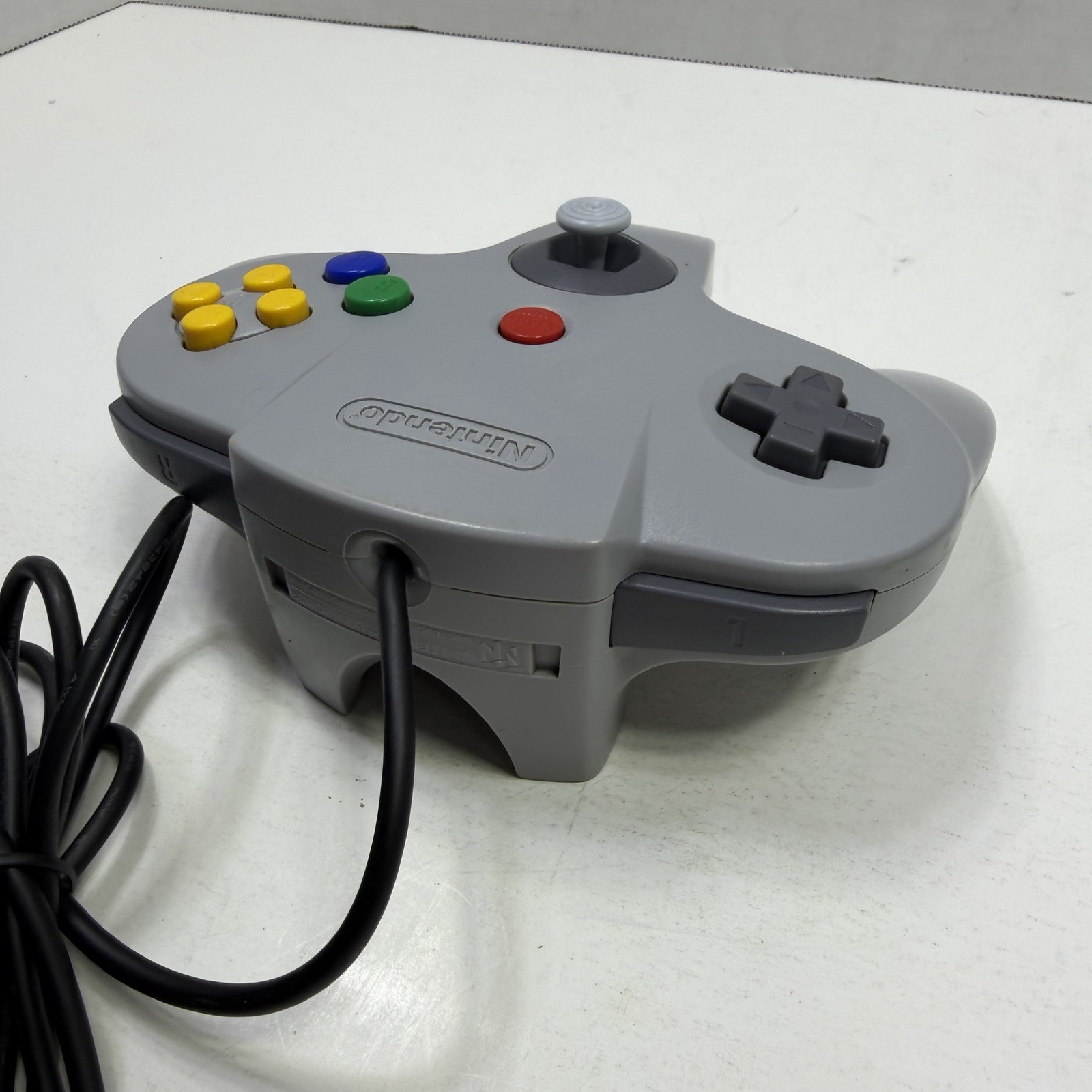 Nintendo 64 NUS-001 Black Console w/Controller, Game & Cables, Tested/Cleaned