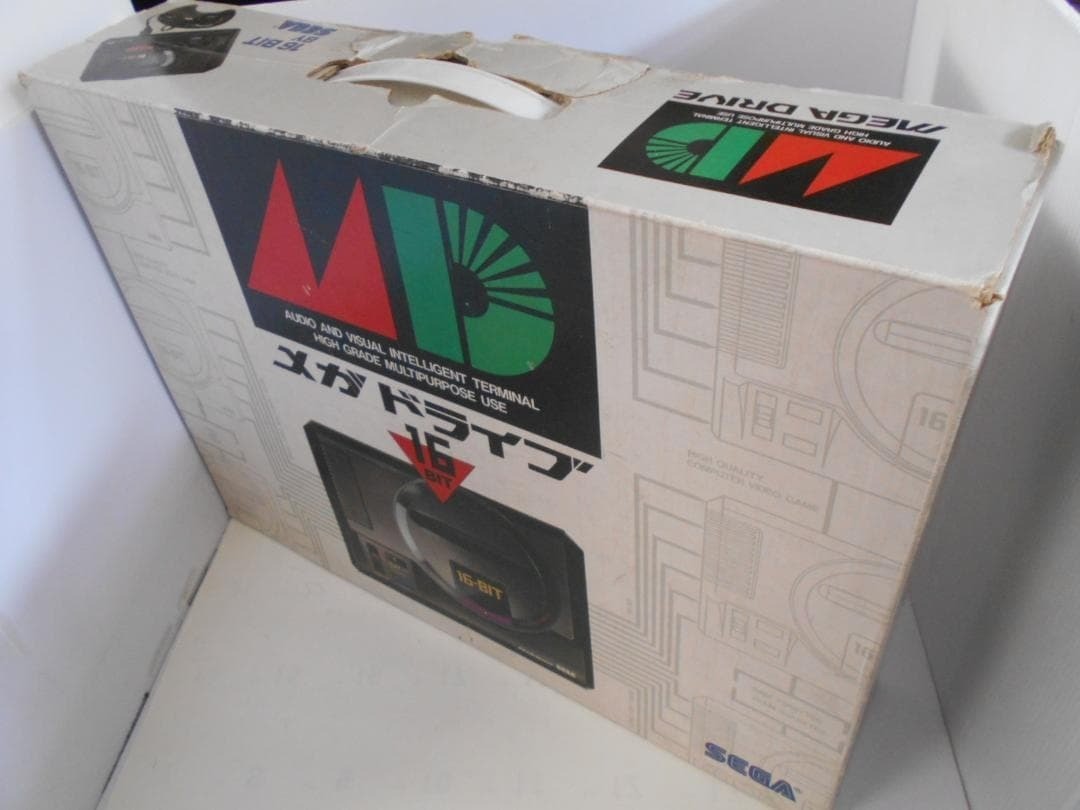 SEGA Mega Drive Console 16-Bit Boxed Controller Manual Tested Japan MD CIB