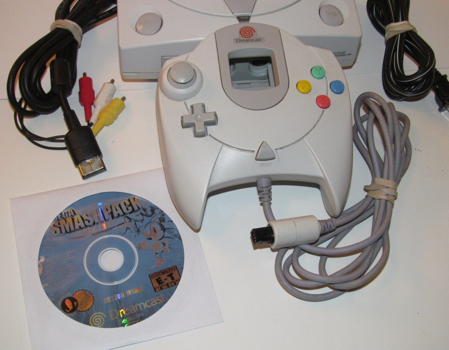 Sega Dreamcast Console Bundle System HKT-3020 w/ 12 Games *NEW CLOCK BATTERY*