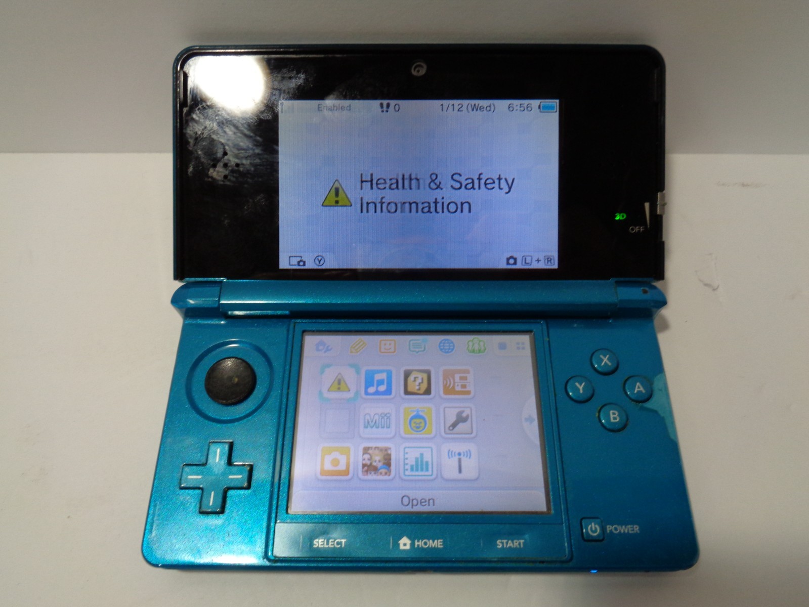 Nintendo 3DS Handheld System Aqua Blue Teal Tested With Stylus