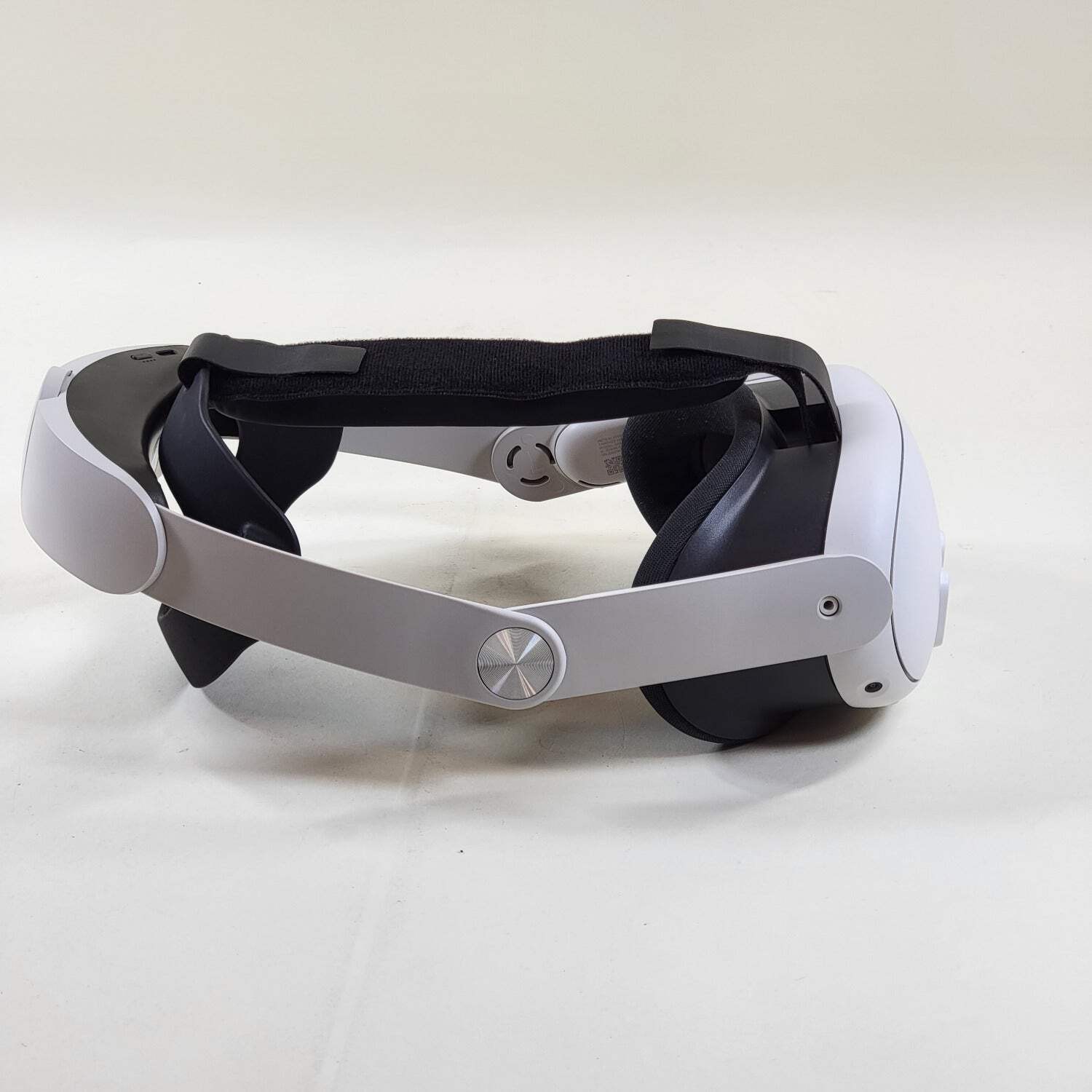 Meta Quest 3 512GB Standalone All-in-One VR Headset S3A