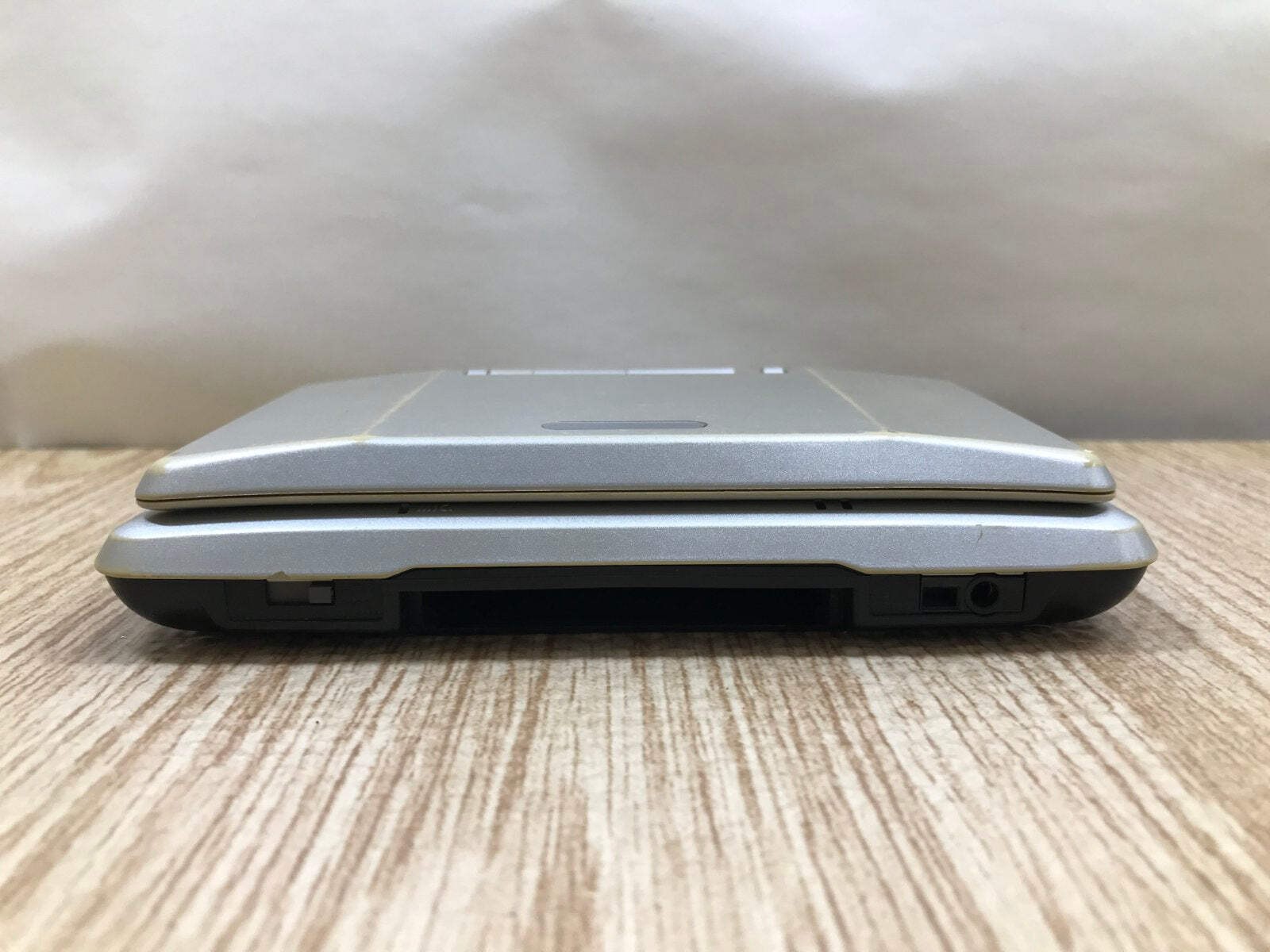 Nintendo DS Platinum Silver Console Nintendo Japan – With Defects LH1100
