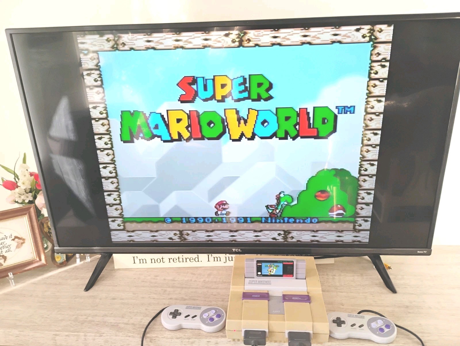 Super Nintendo SNES Console Super MarioWorld 1993 Tecmo Super Bowl Gaming System