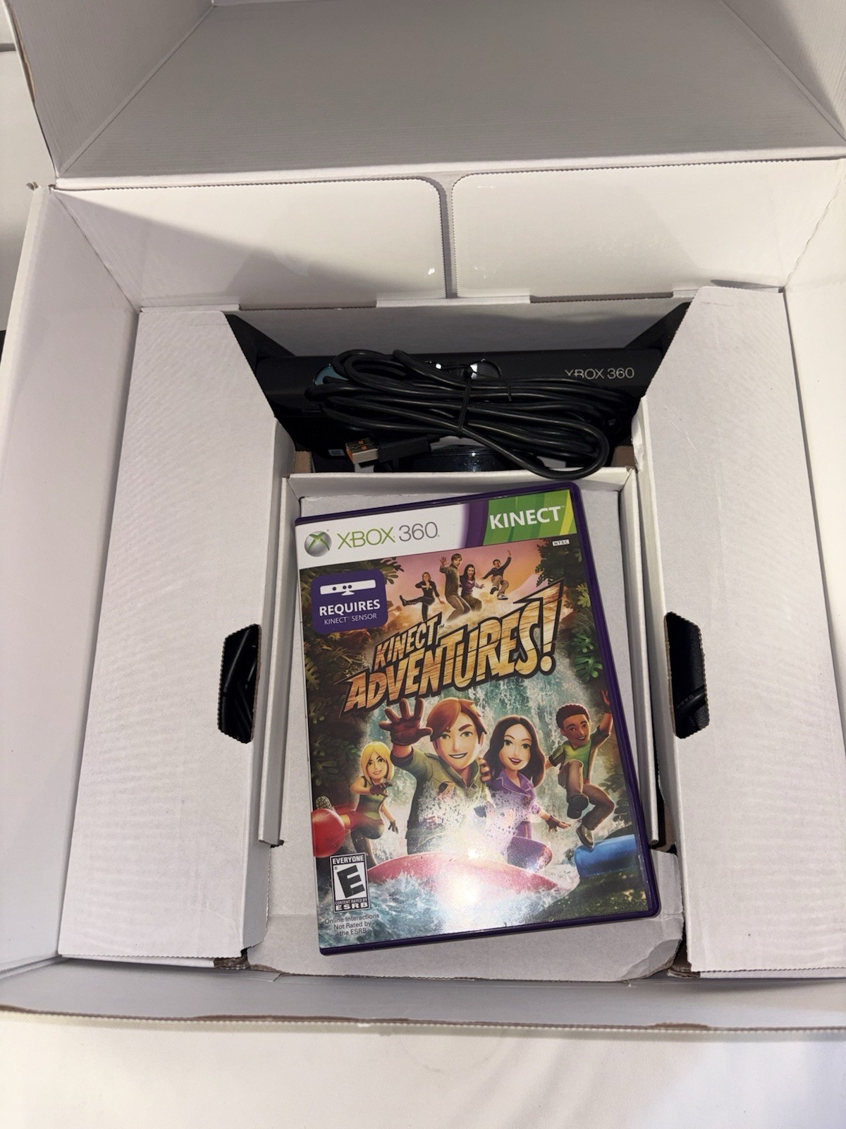 Microsoft Xbox 360 Complete In Box Gaming Console, Kinect, Controller, Game