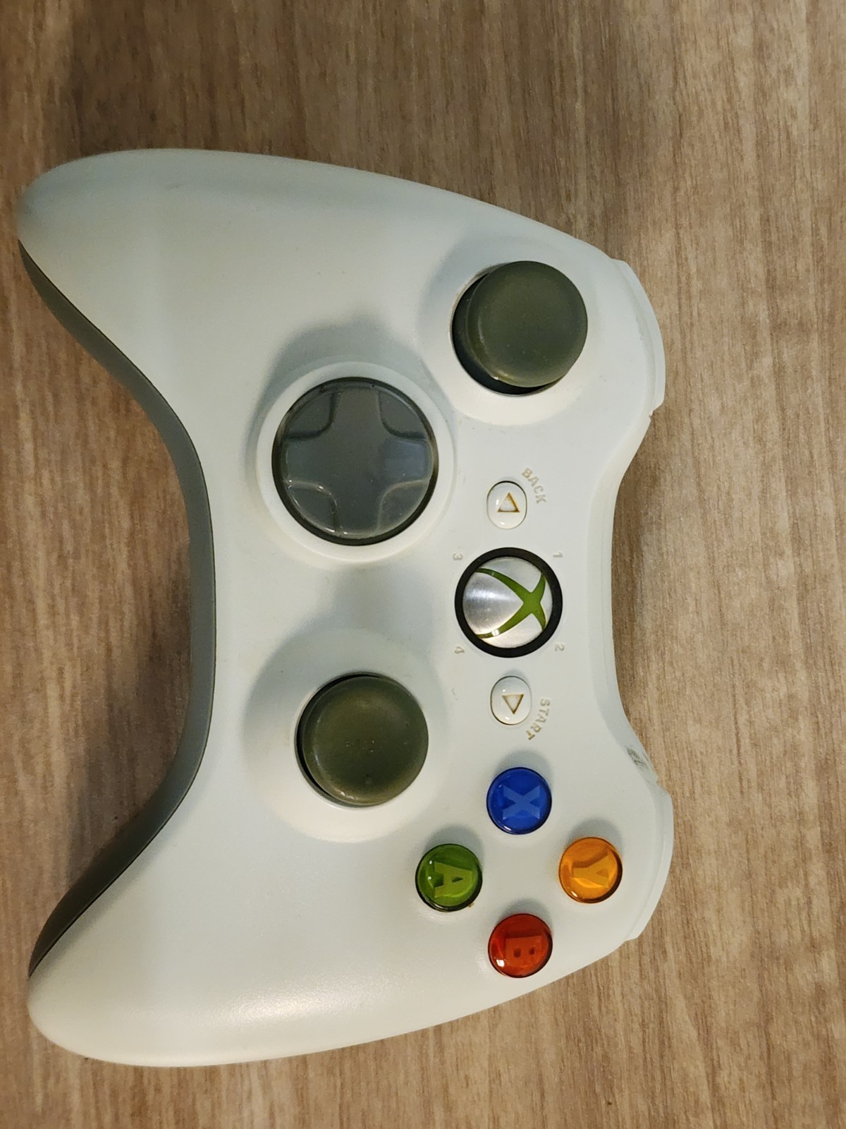 Microsoft Xbox 360 Pro 20GB Console – Matte White w/ Controller + Wi-Fi Adapter