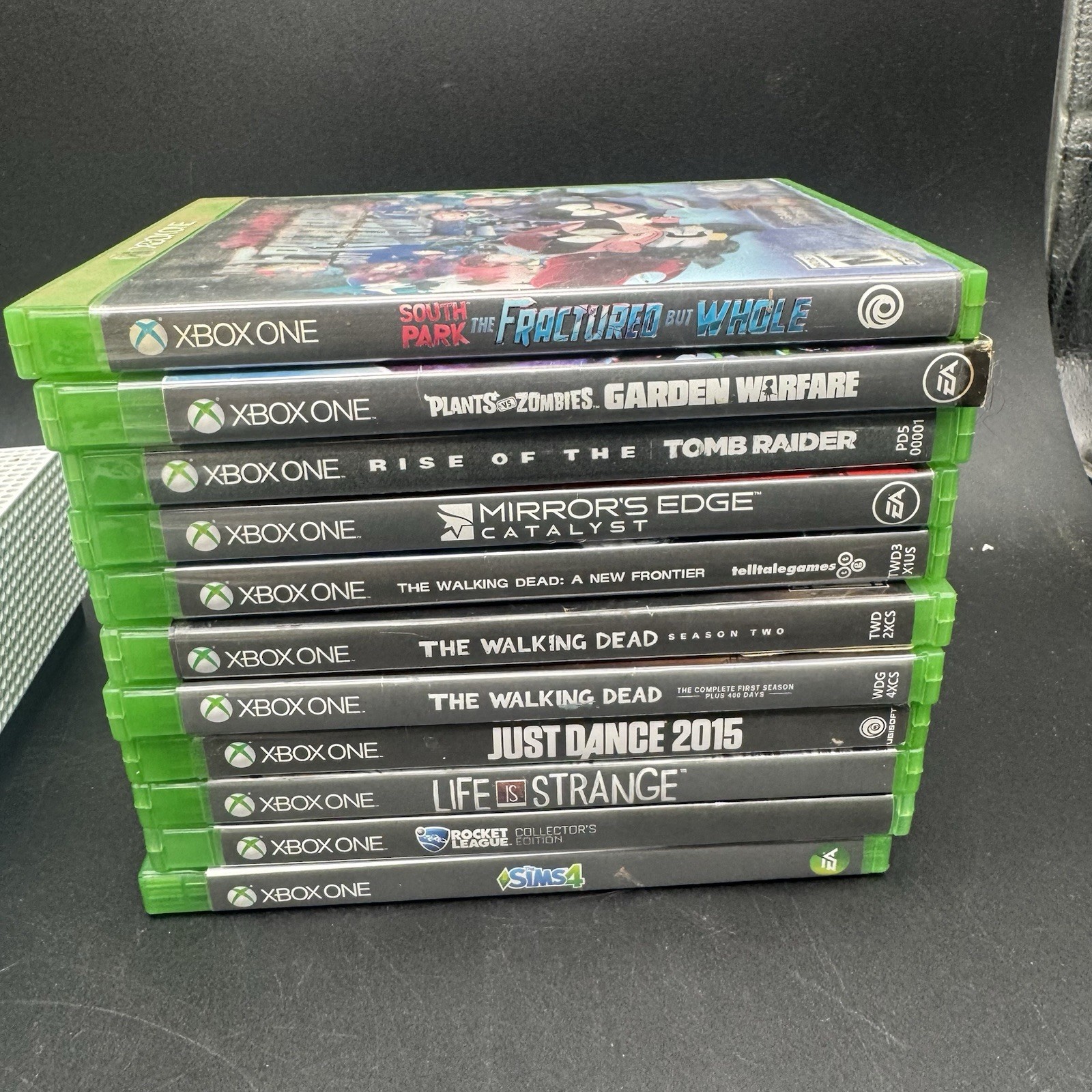 White Xbox One S Bundle W/ 3 Controllers 11 Games & Cords Tested And Working