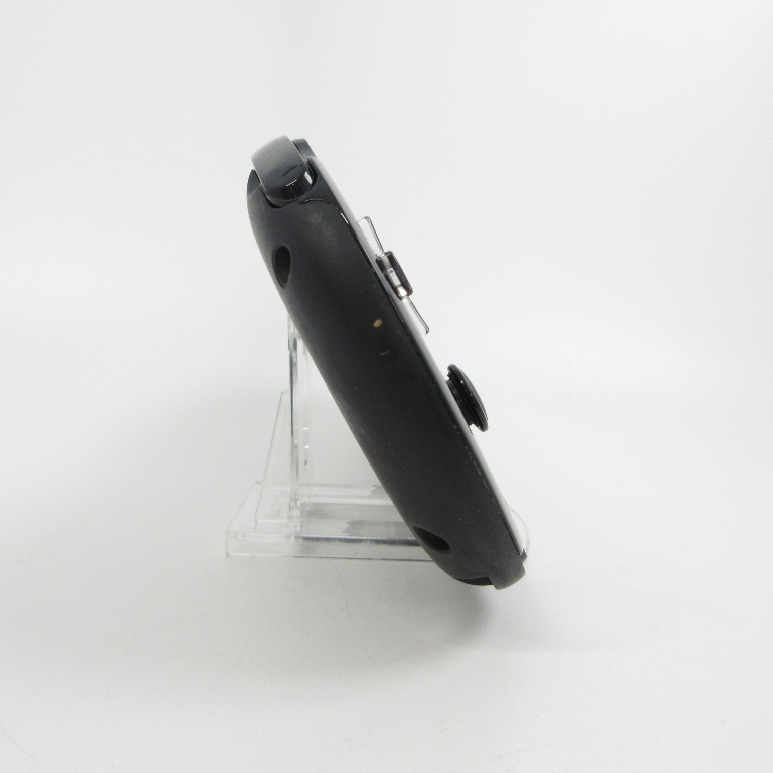 【Near Mint】Sony PS Vita PCH-2000 Black Wi-Fi Model Console only #NET0521/01