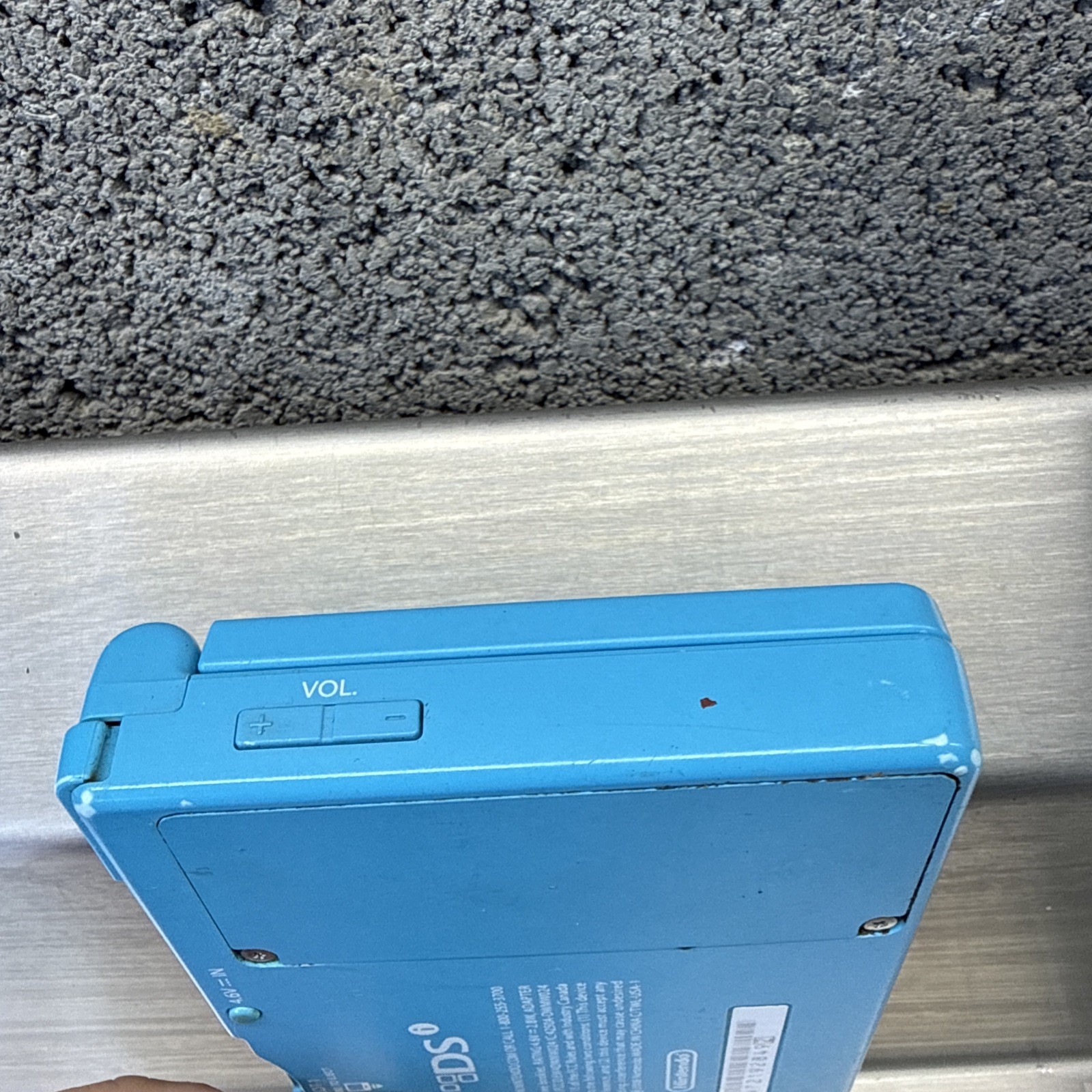Nintendo DSi Light Blue Handheld Console Game System