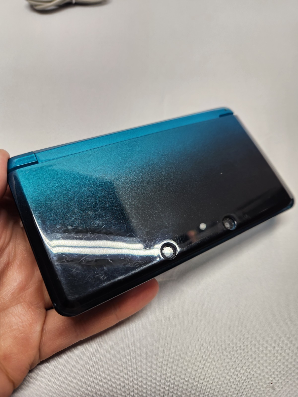 Nintendo 3DS & Charger – Aqua Blue/Black