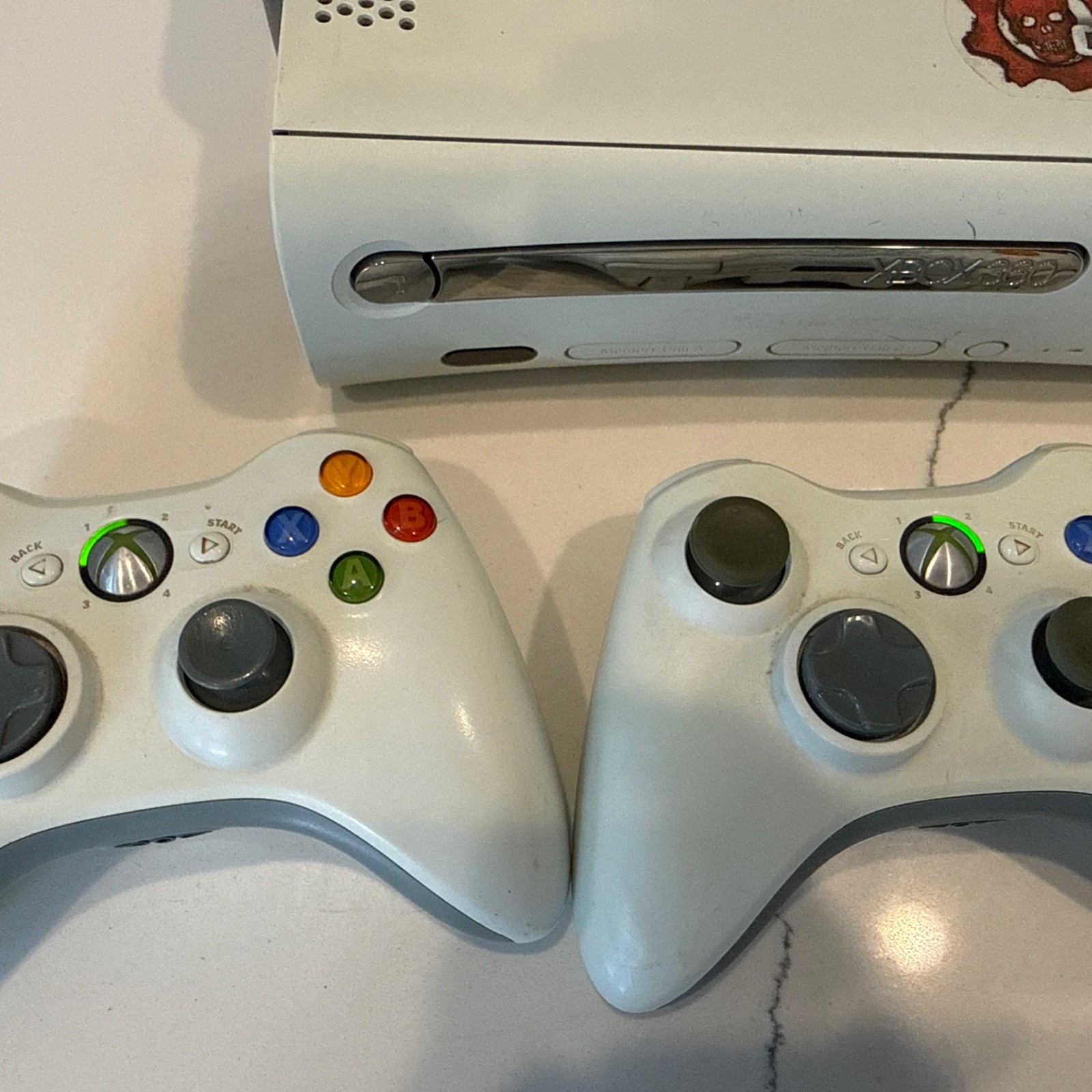 Microsoft Xbox 360 Pro Console-White-TESTED Parts Due to age & Cleaning. Read!!