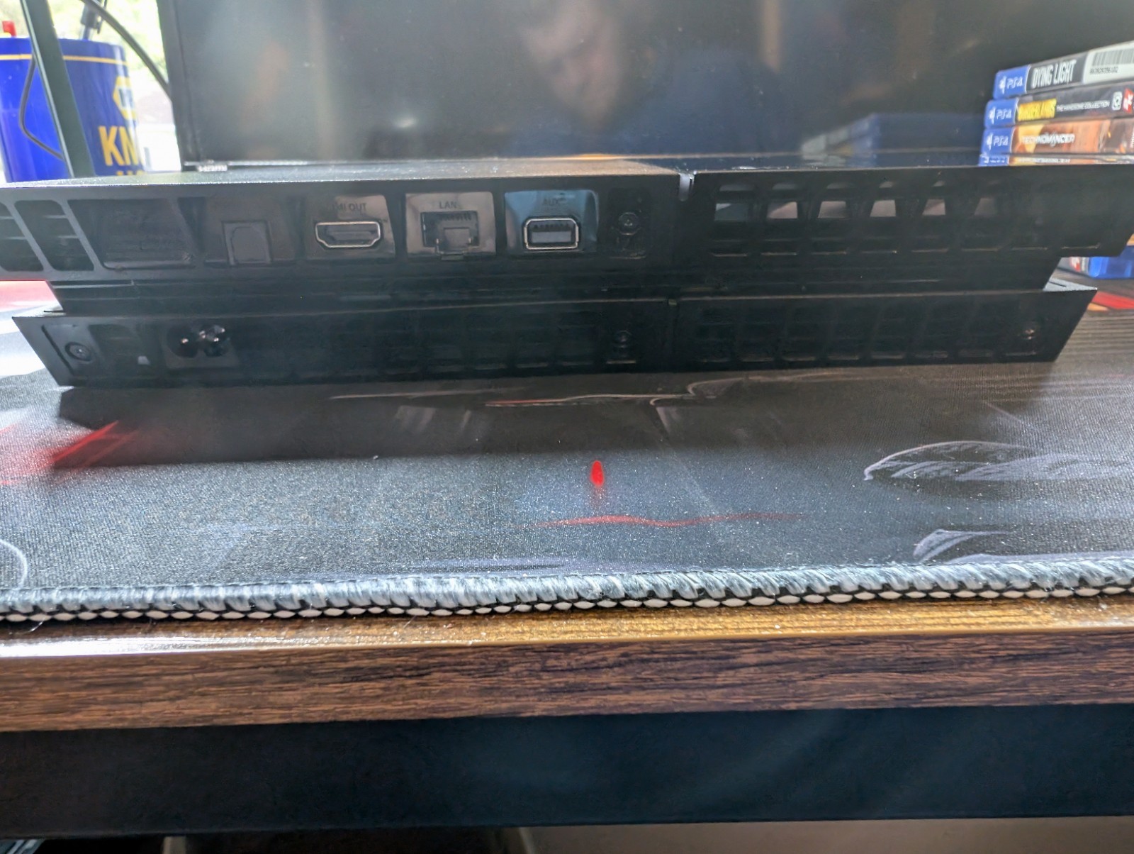 2 TB PlayStation 4 Original Box Included With 6 Games