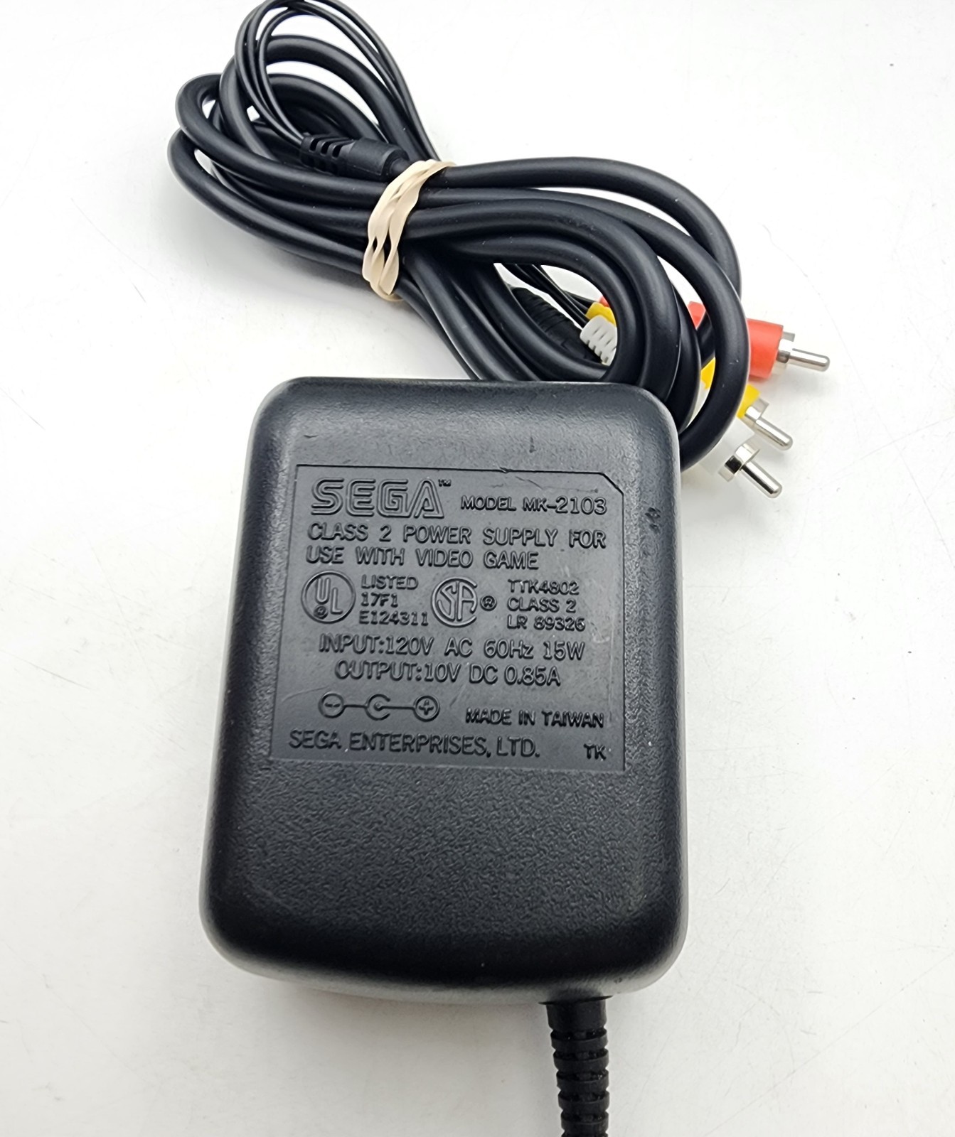 SEGA Genesis 3 Console – Tested Working W OEM AC Adapter & Controller + AV Cable