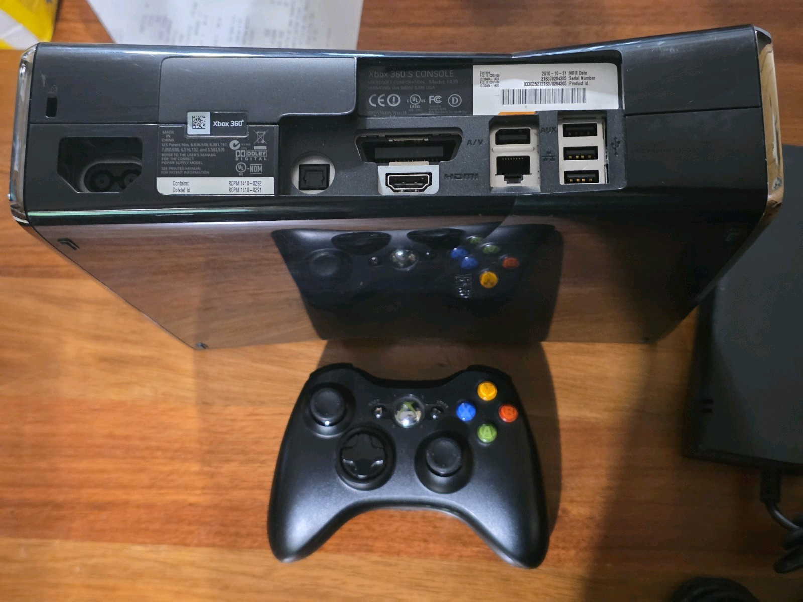 Xbox 360 S Slim Model 1439 Glossy Black Console 250GB HDD w/ Controller Works