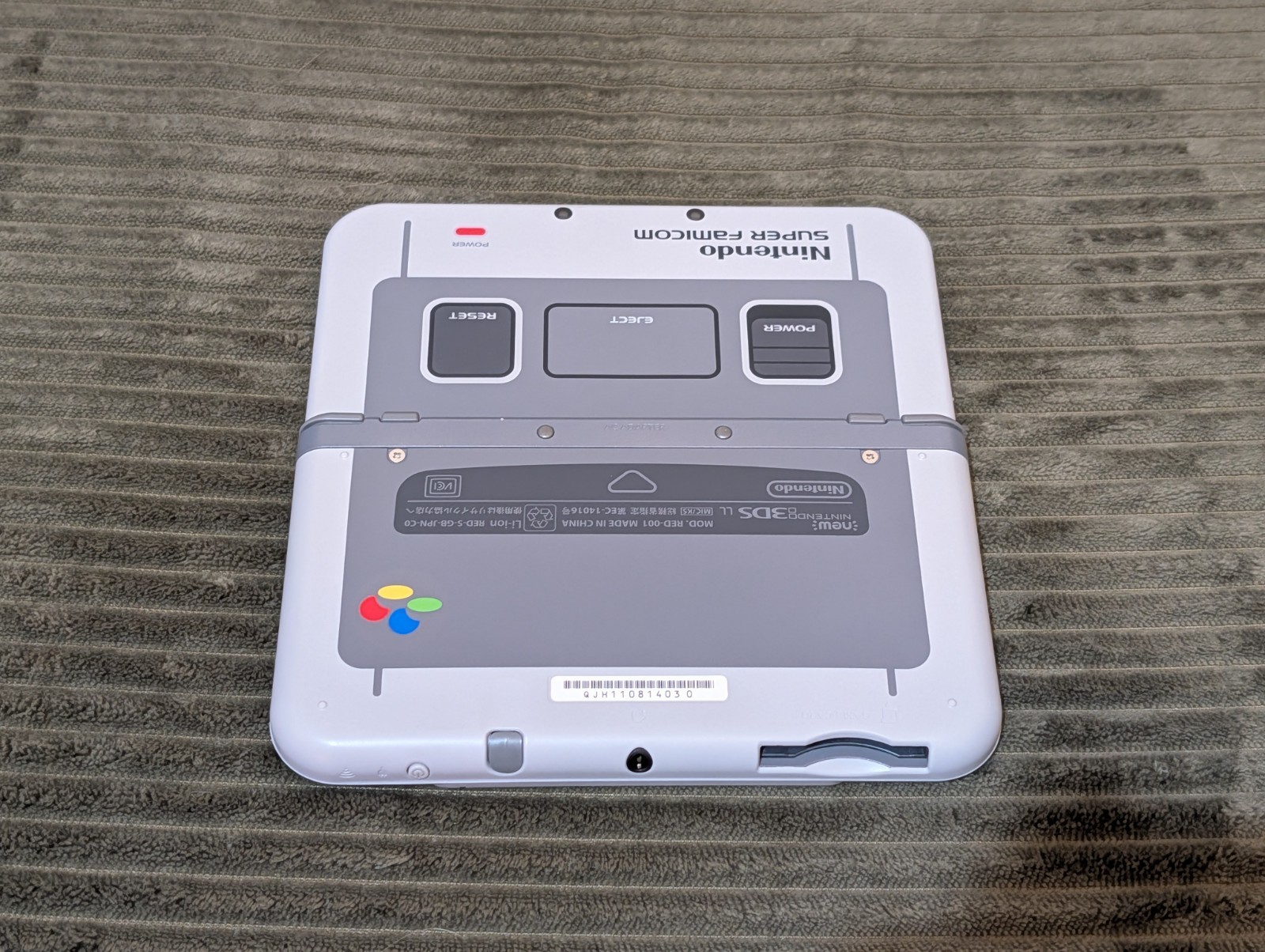 New Nintendo 3DS LL Super Famicom Edition Complete in Box [NTSC-J]