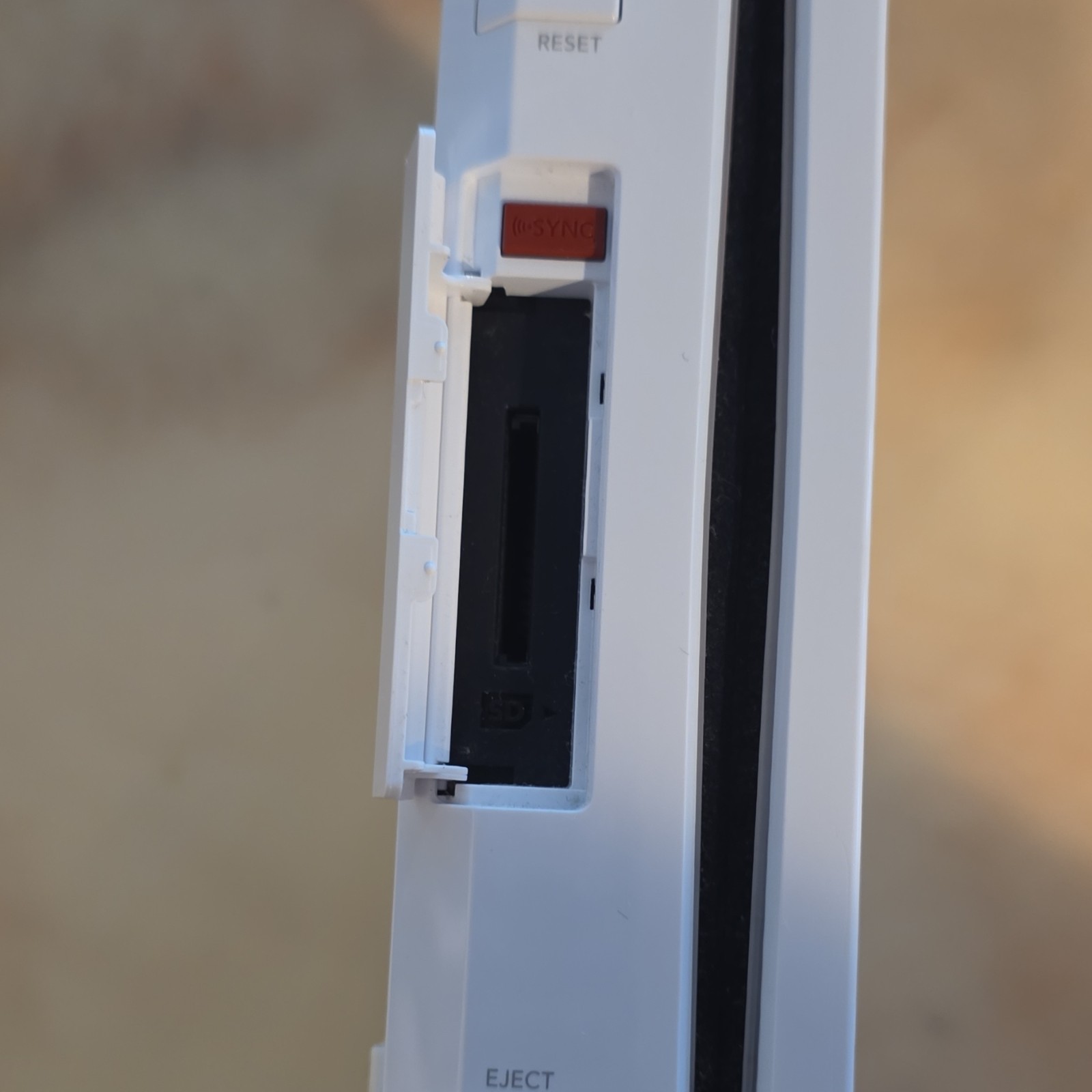 Nintendo Wii RVL-001 White Console SD Card Slot USB-A AV Multi Out
