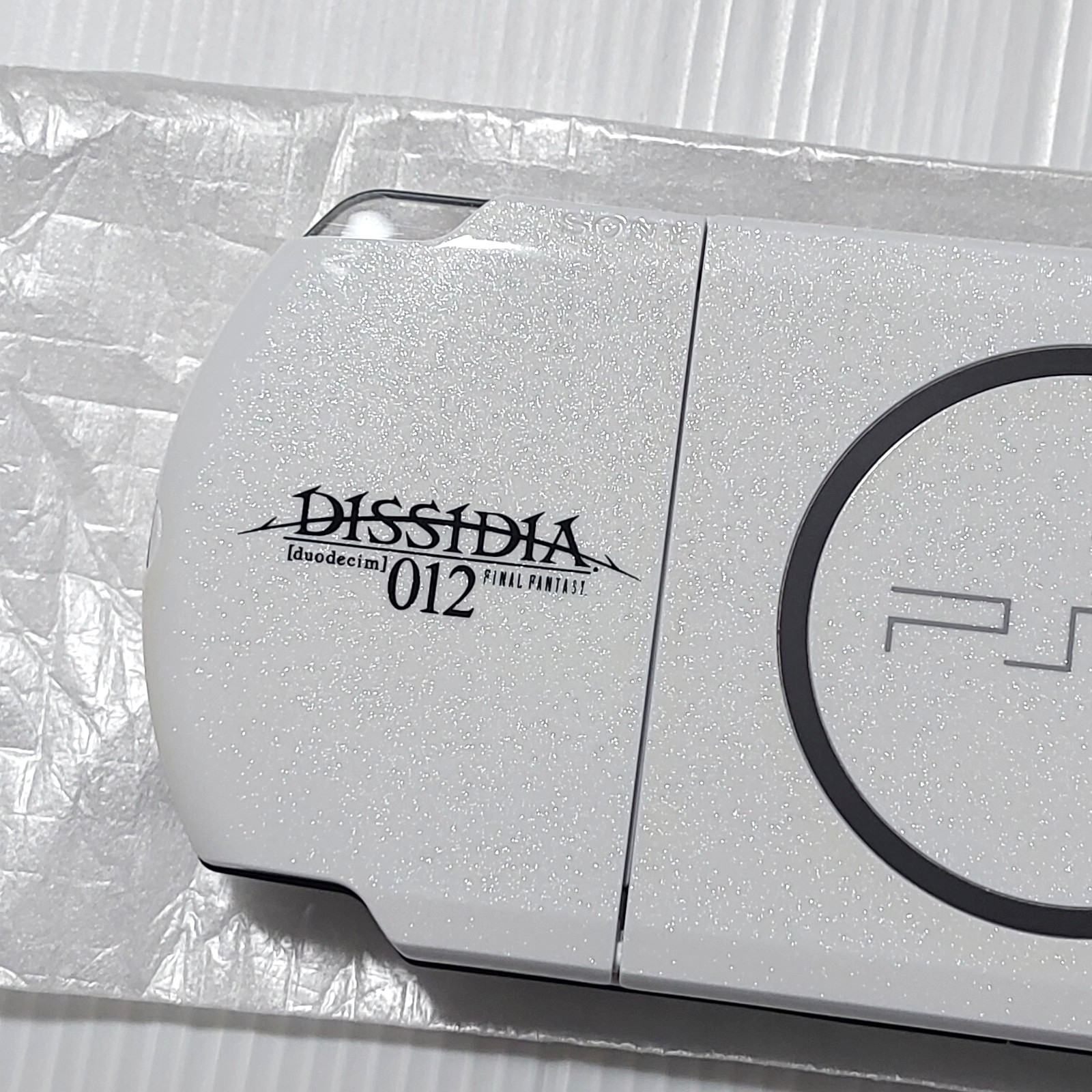 PSP 3000 Final Fantasy Dissidia 012 Duodecim Chaos Cosmos Console Limited Bundle