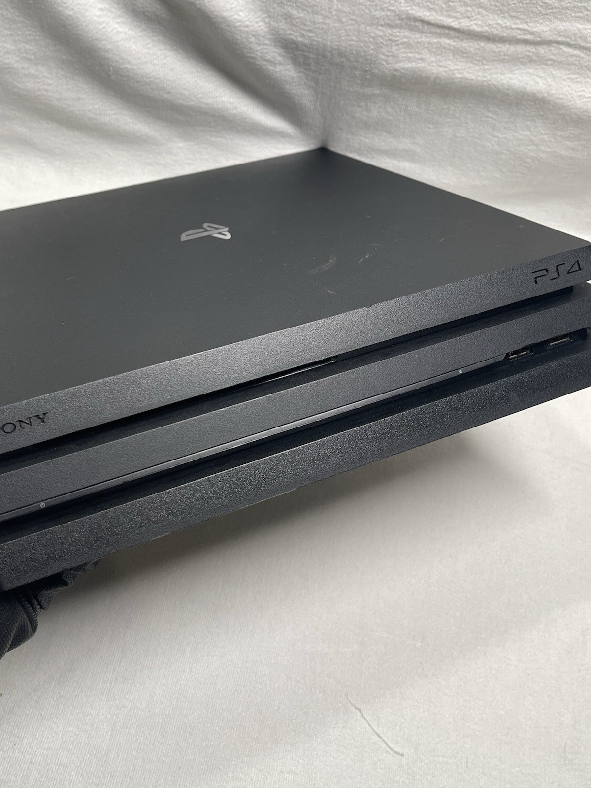 Sony PlayStation 4 Pro PS4 1TB Black Console CUH-7215B *Tested And Working*