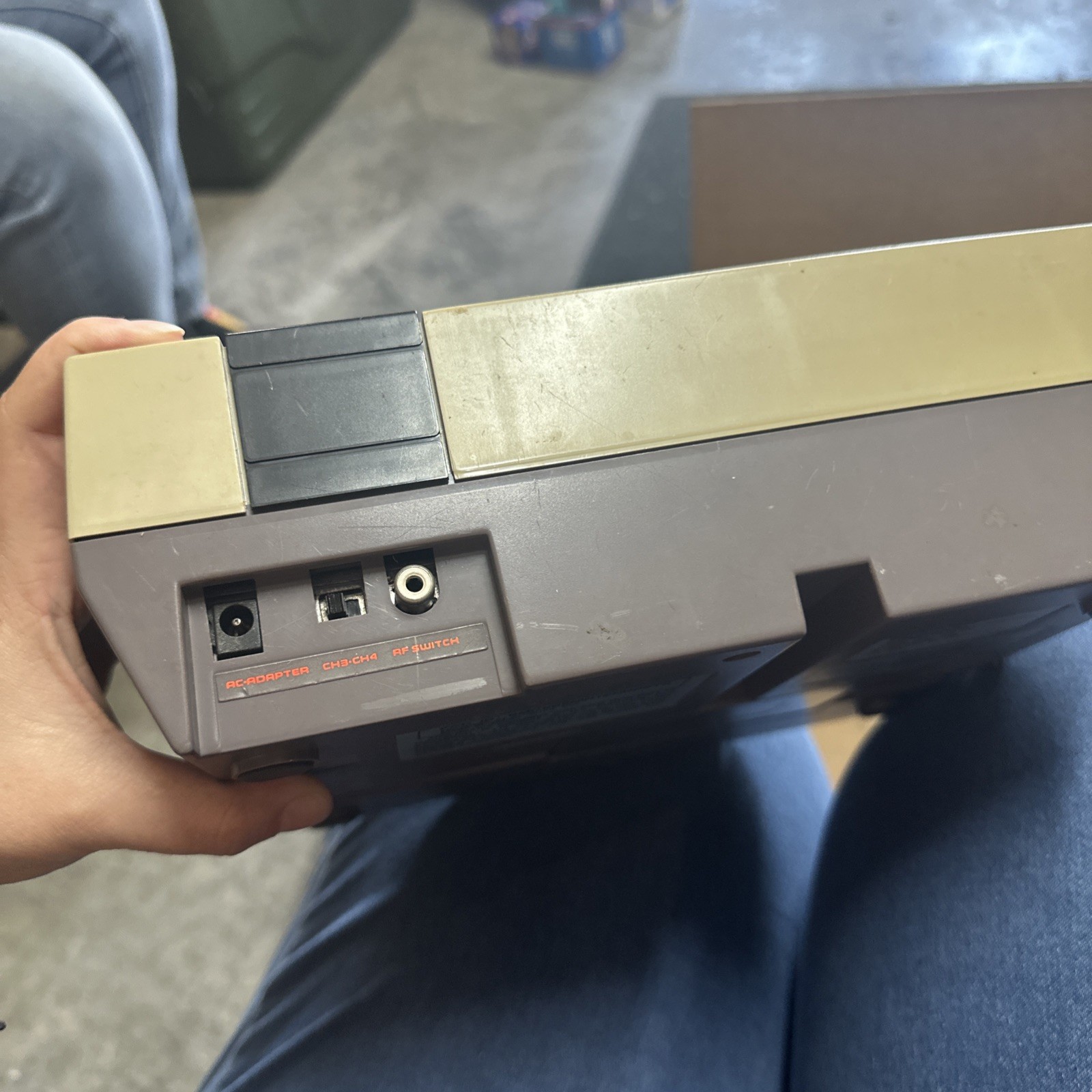 Nintendo CLVSNESA NES Classic Edition Home Console – White/Gray