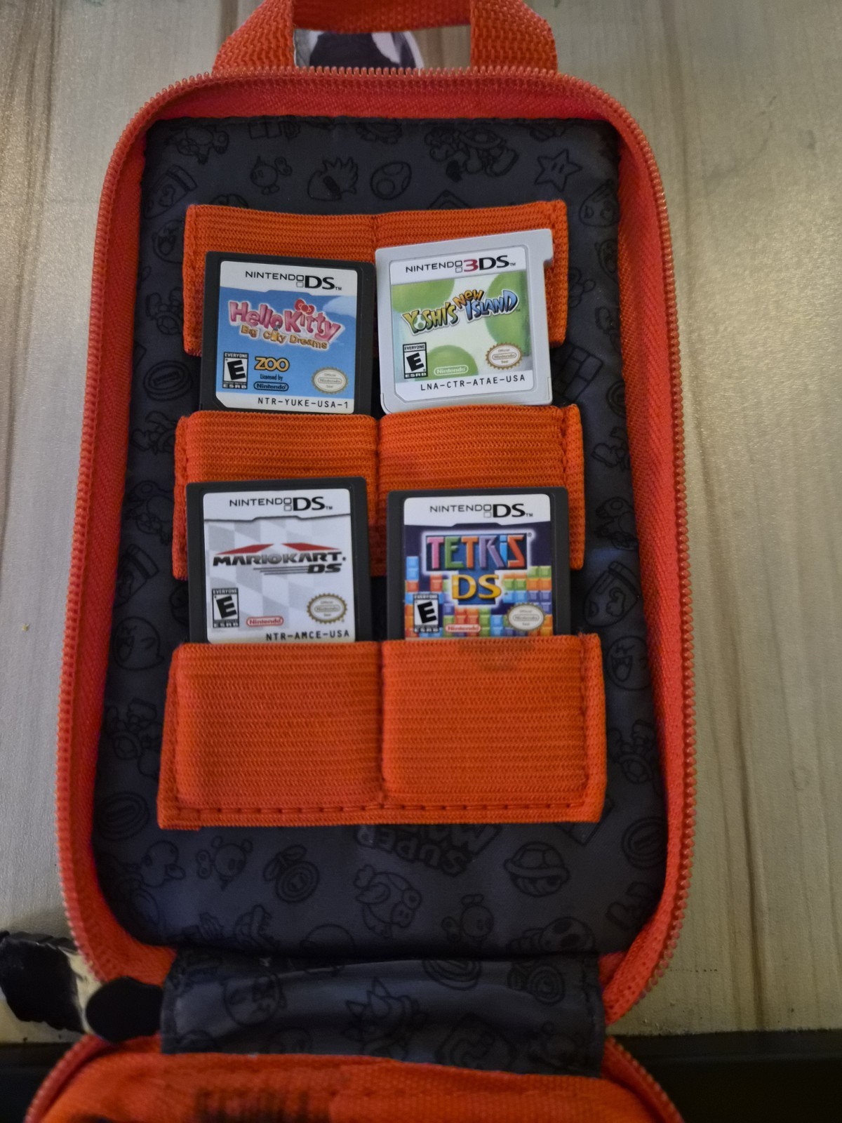 Nintendo 3DS LL SPR-001 Blue/White Console w/ Orange Mario Case & 4 DS Games