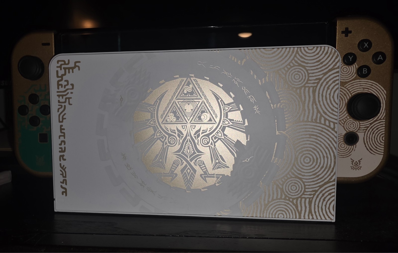 Nintendo Switch OLED Model 64GB The Legend of Zelda Tears of the Kingdom Edition