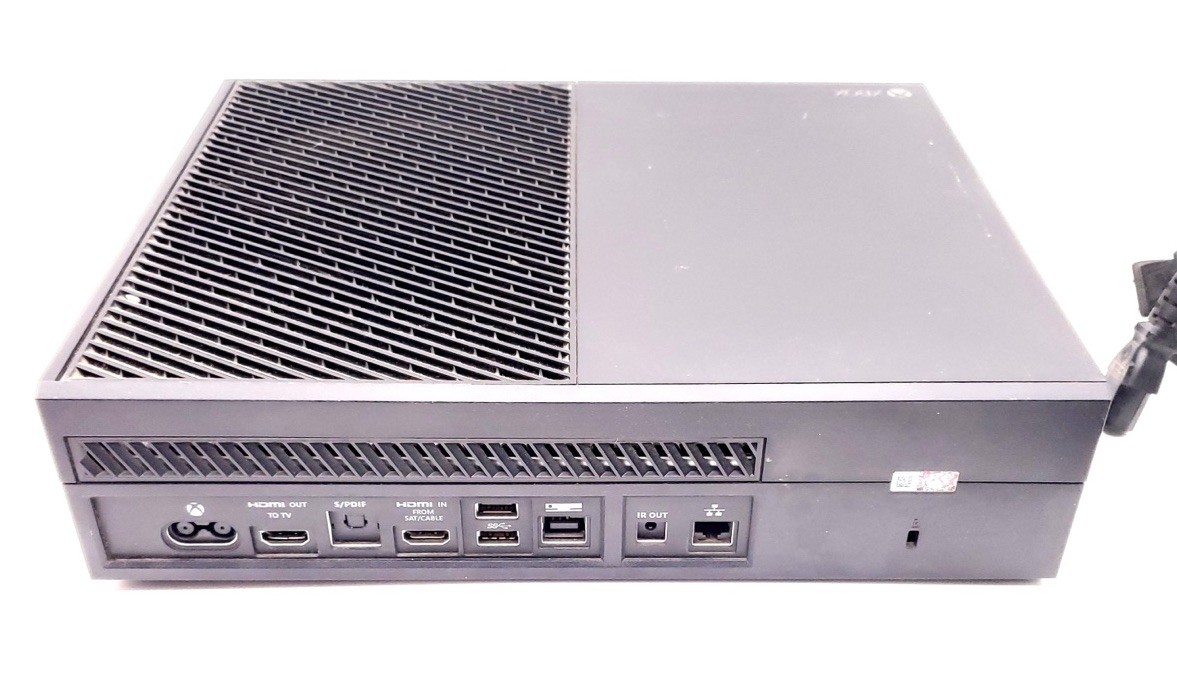 Microsoft Xbox One Console Model 1540 W/ 4 Games 1 Sealed TESTED & WORKING