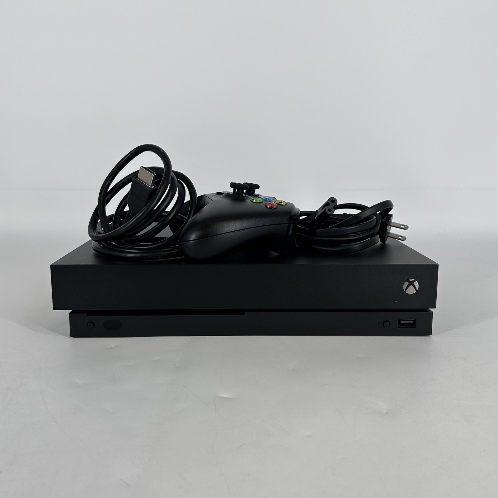Microsoft Xbox One X Console Black 1TB w/ Controller/HDMI/Power Cord- Very Good