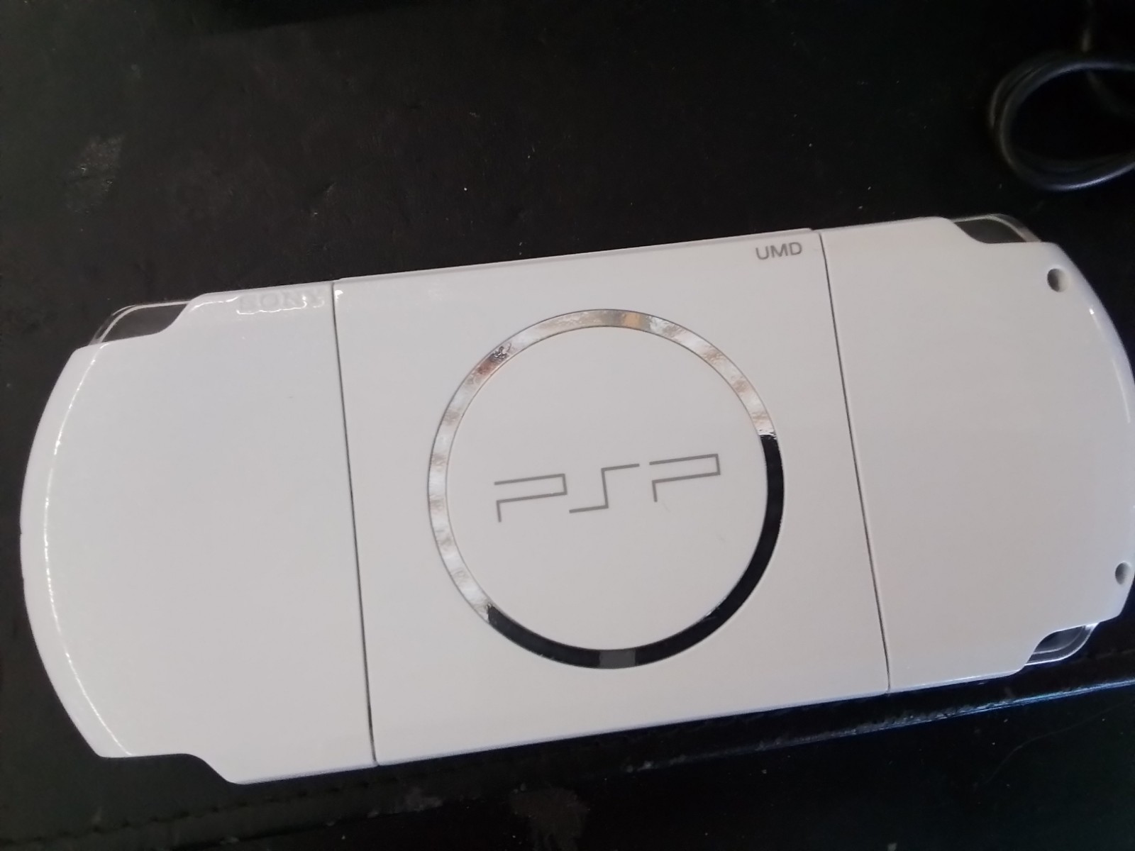 Sony PSP 1000 Launch Edition Ceramic White Handheld System