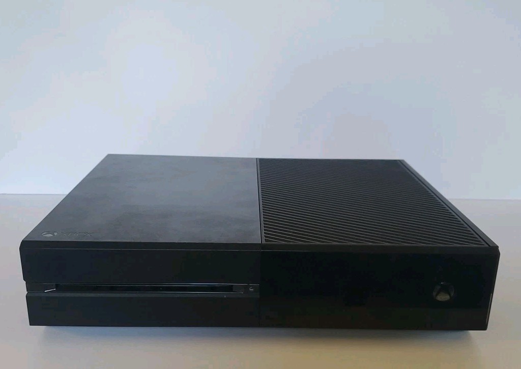 Microsoft Xbox One 500GB Console TESTED! Console Only