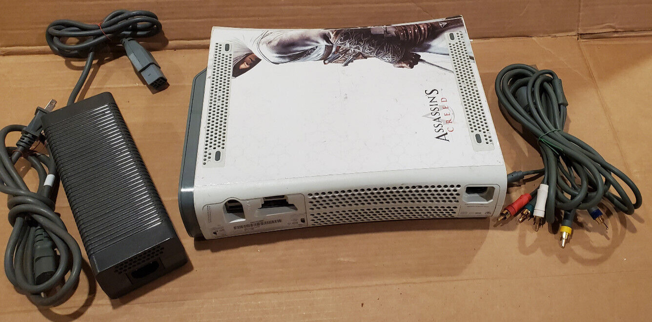 Microsoft Xbox 360 Pro 20GB Video Game Console – White with assassin creed skin