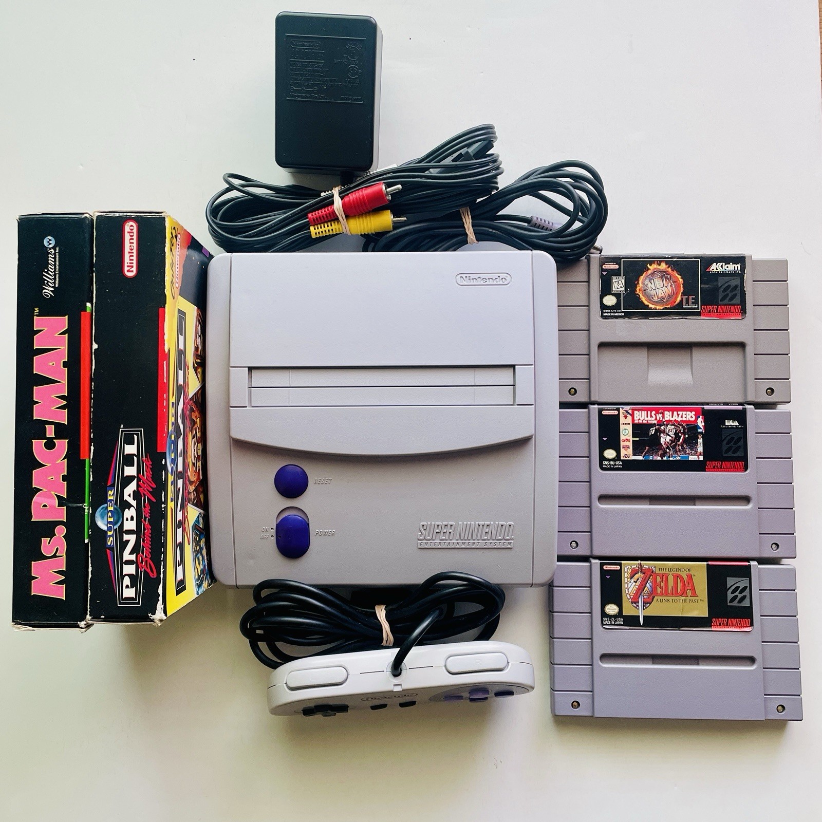 Nintendo: SNES Jr Zelda Target Exclusive (1997) No Manual Cleaned & Tested