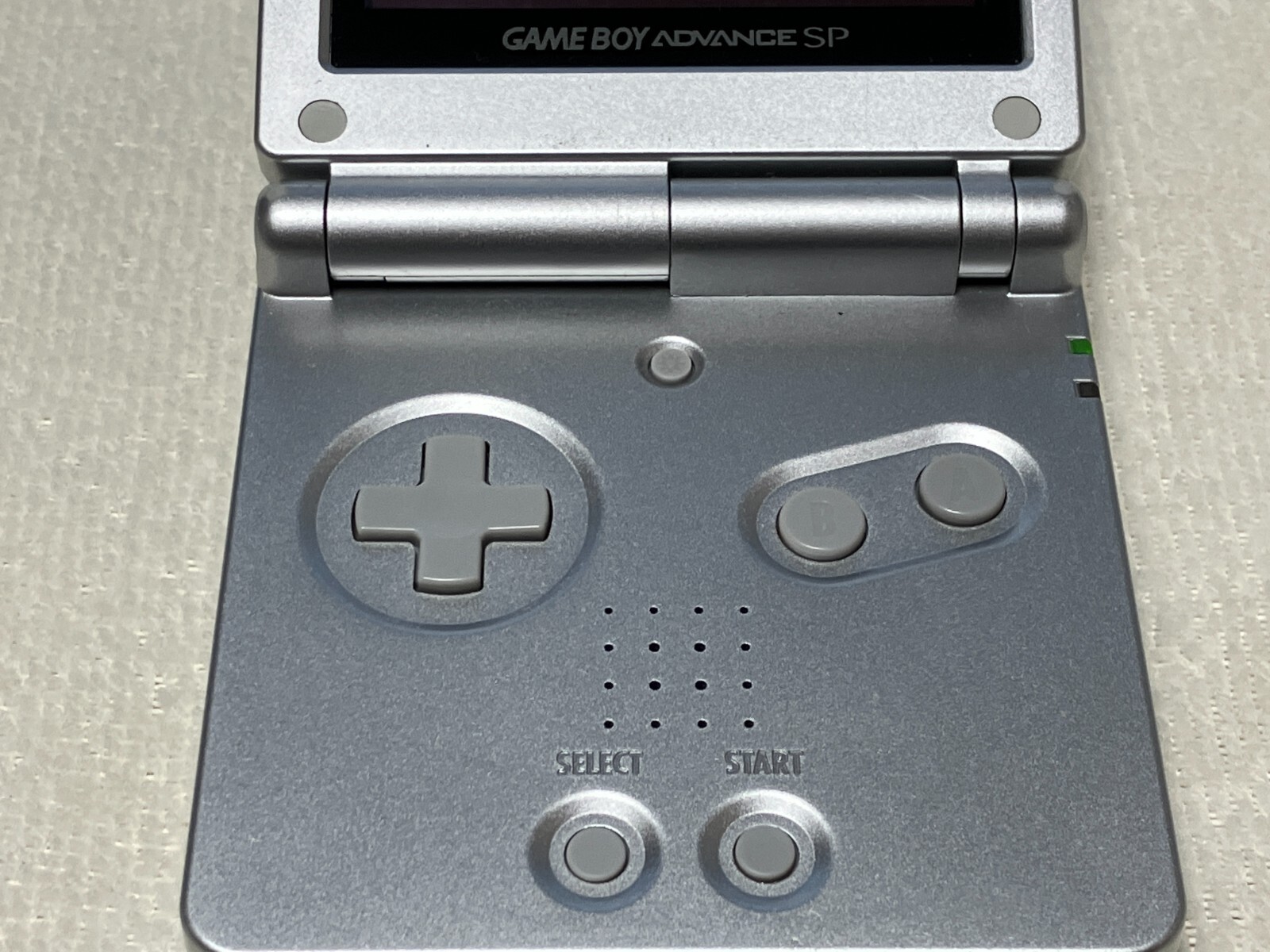 Nintendo Gameboy Advance SP Silver Console w/Box Charger Manual NTSC-J 9933