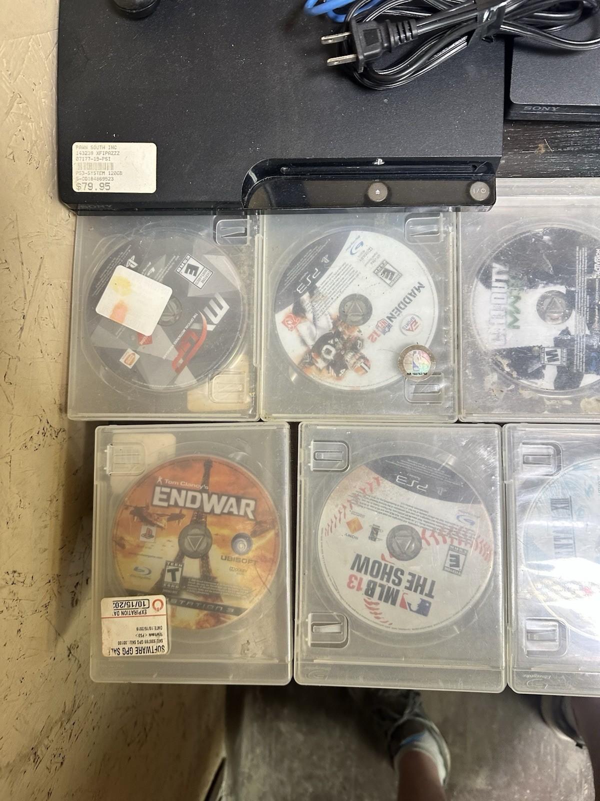 Sony PlayStation 3 PS3 Console Bundle Controllers Games For Parts Powers On