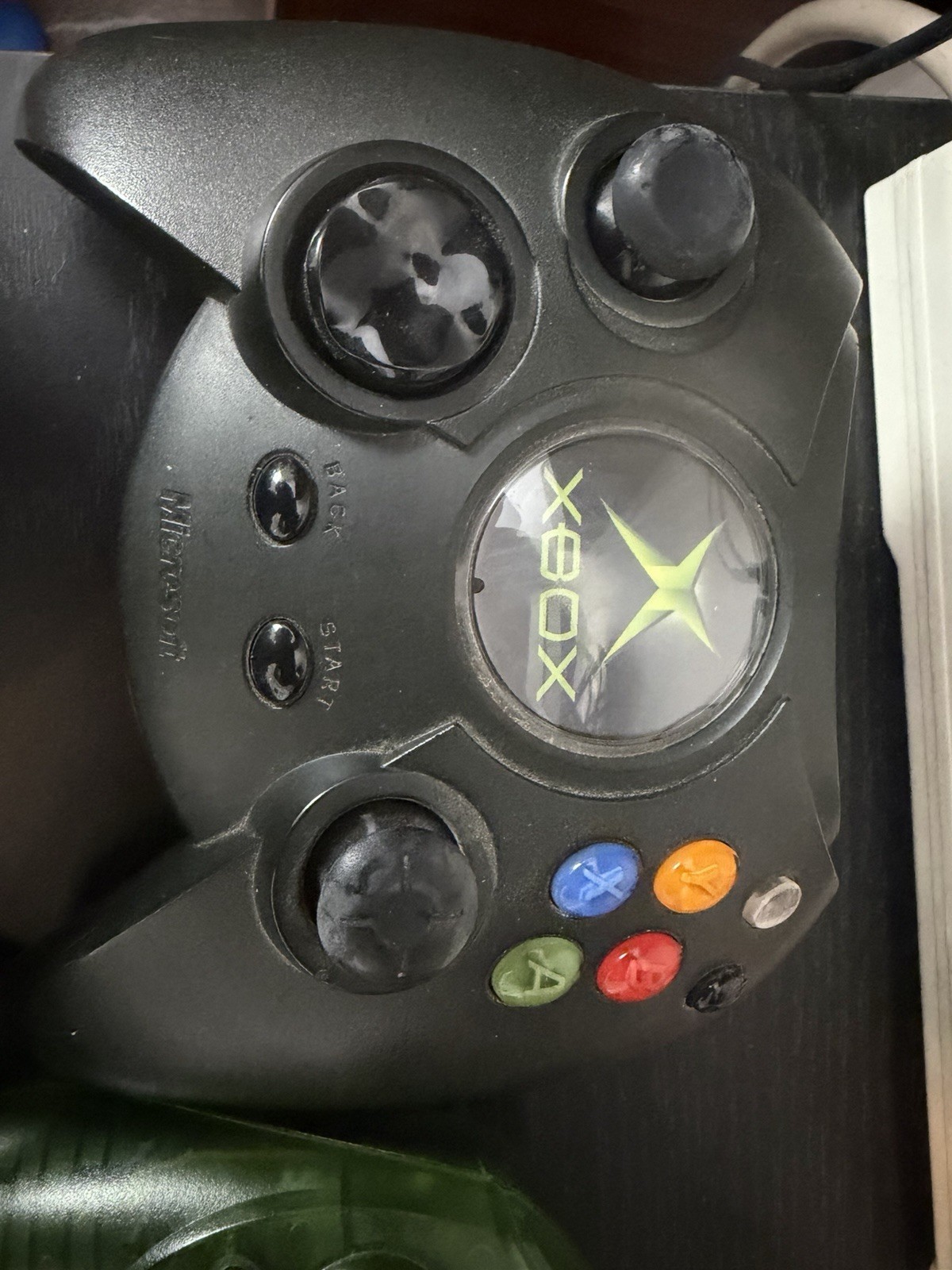 ⁠Xbox HALO Green Console Bundle – 8 Controllers 21 Games -Tested Limited Edition