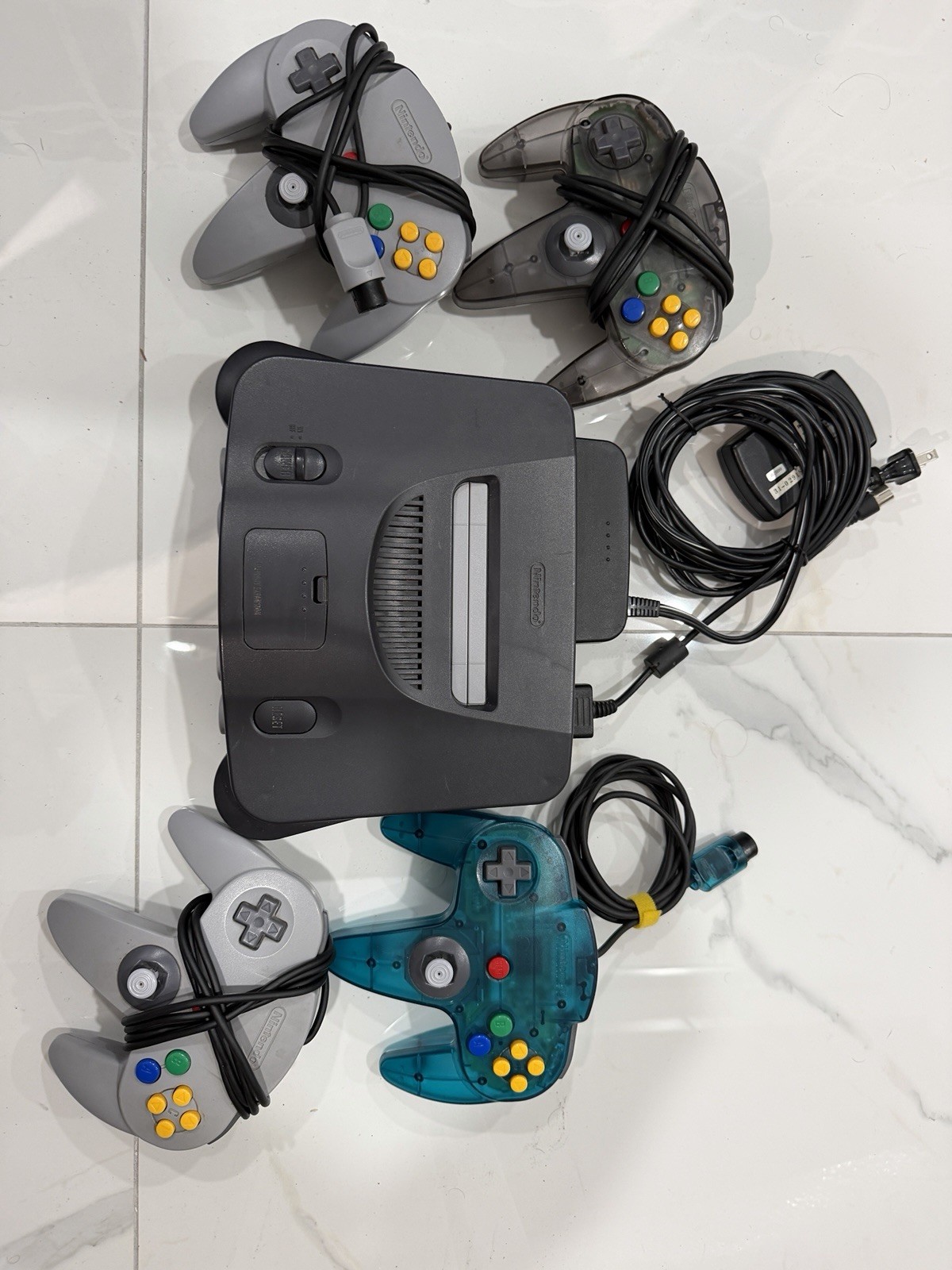 Nintendo 64 Console 4 Controllers Gray Black Blue Smoke RF Expansion Pak Compat…