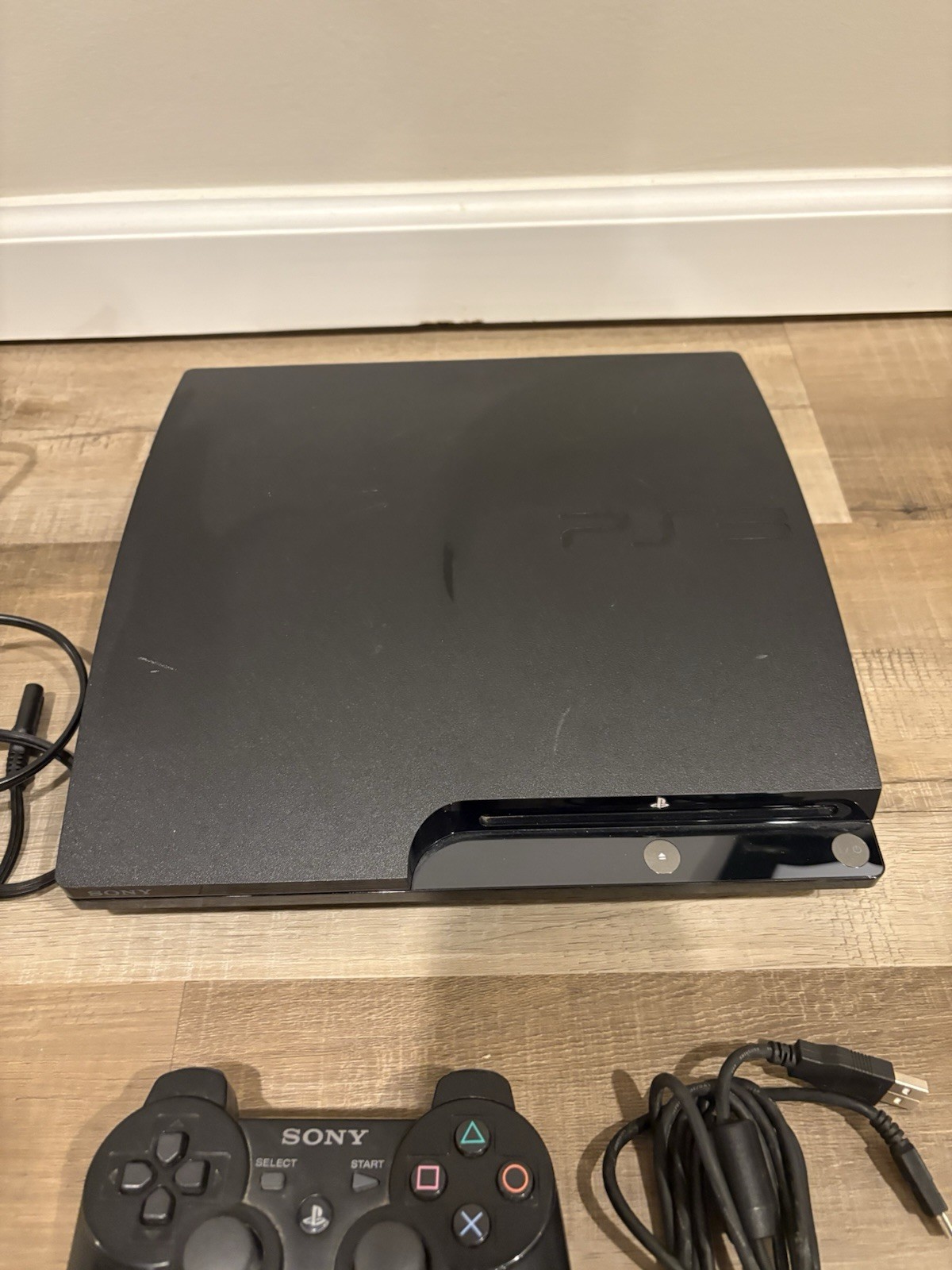 Playstation 3 PS3 Slim 160GB CECH-2501A Console and 4 Games Tested & Works Read