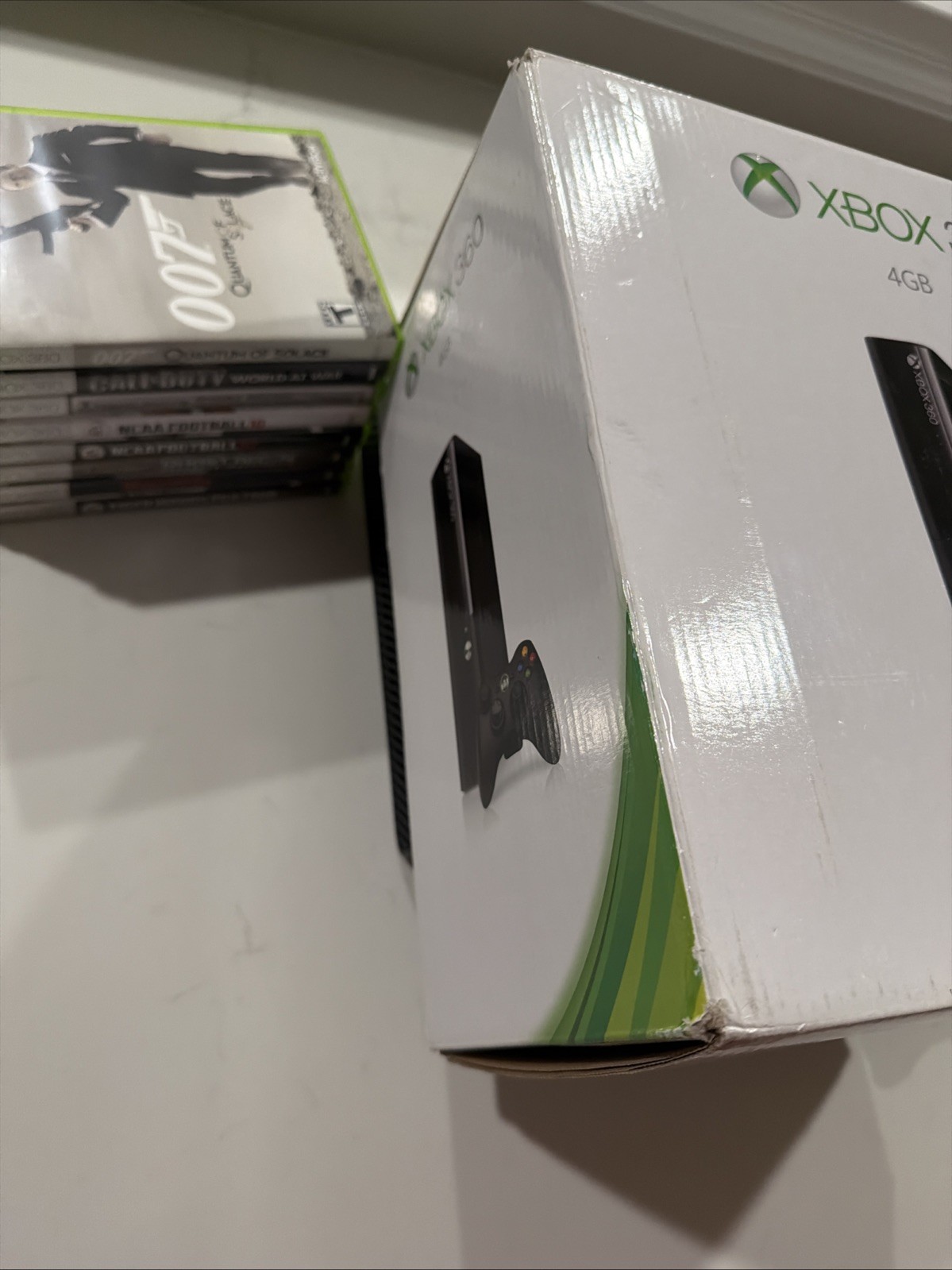 Microsoft Xbox 360 E 4GB Console Black CIB w/ Two Controllers, & 8 Games TESTED!
