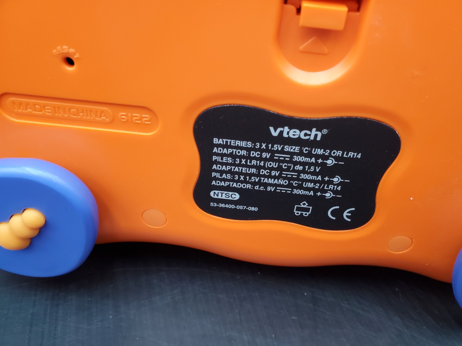 VTech V.Smile TV Learning System Console w/ 2 Joystick & 5 Games Powers up