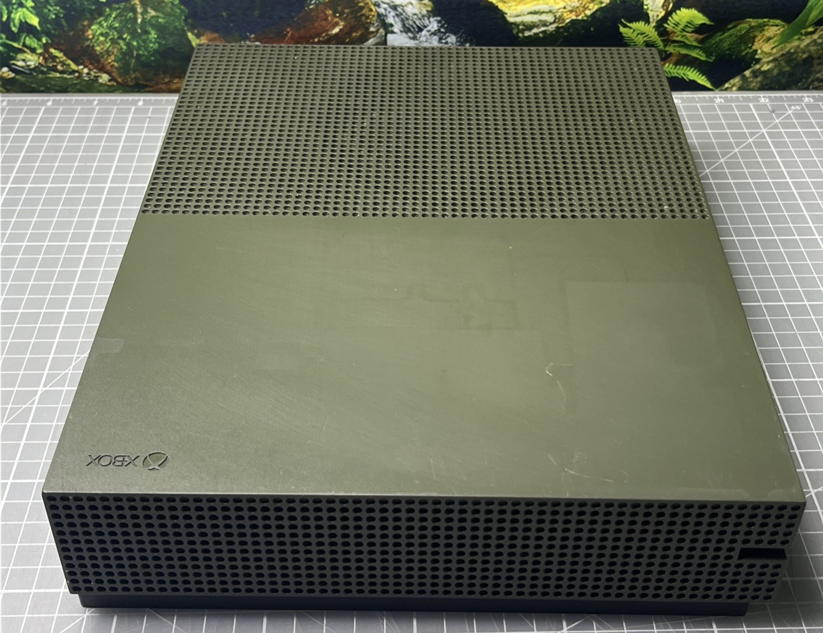 Microsoft Xbox One S 1TB Console Gaming System Works And Reset Military Green