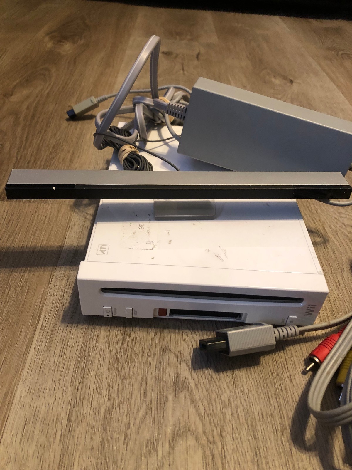 Nintendo Wii Console W/ Cords Gamecube Compatible RVL-001 (NO SIDE/FRONT DOORS)
